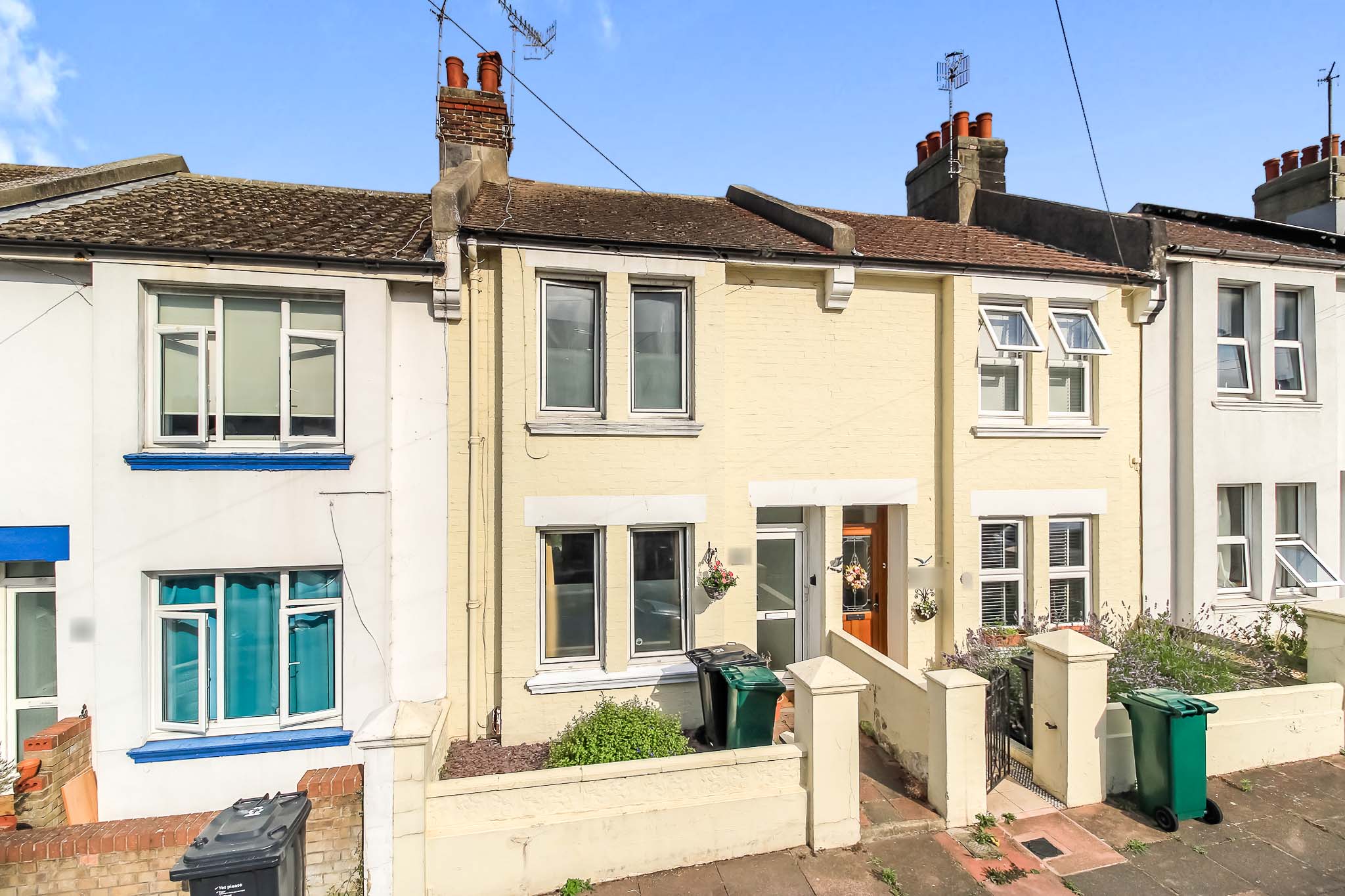 2 bedroom terraced house for sale in Redvers Road, Brighton, BN2 4BF