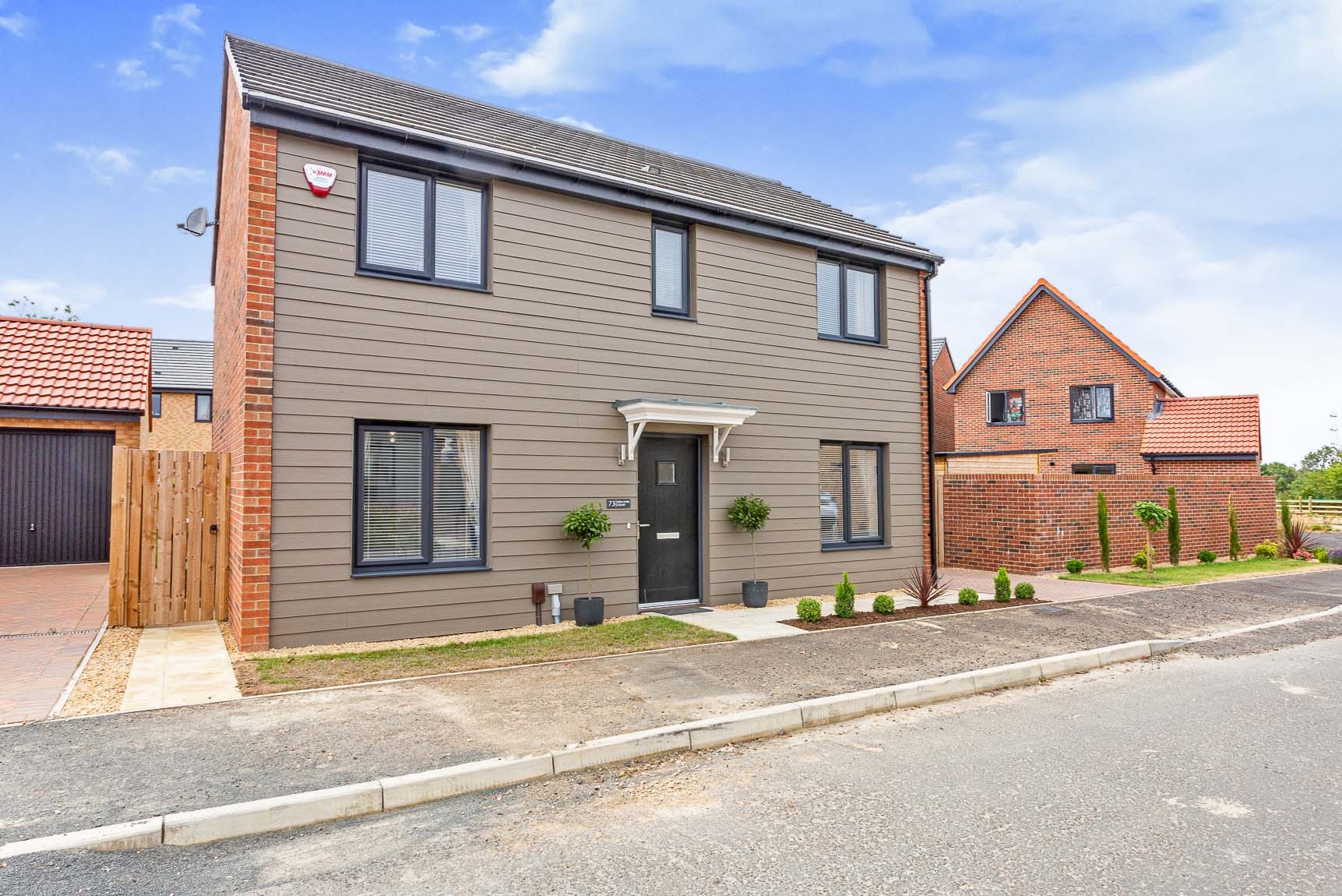 4 bedroom detached house for sale in Eden Park Court, Kenton Bank Foot