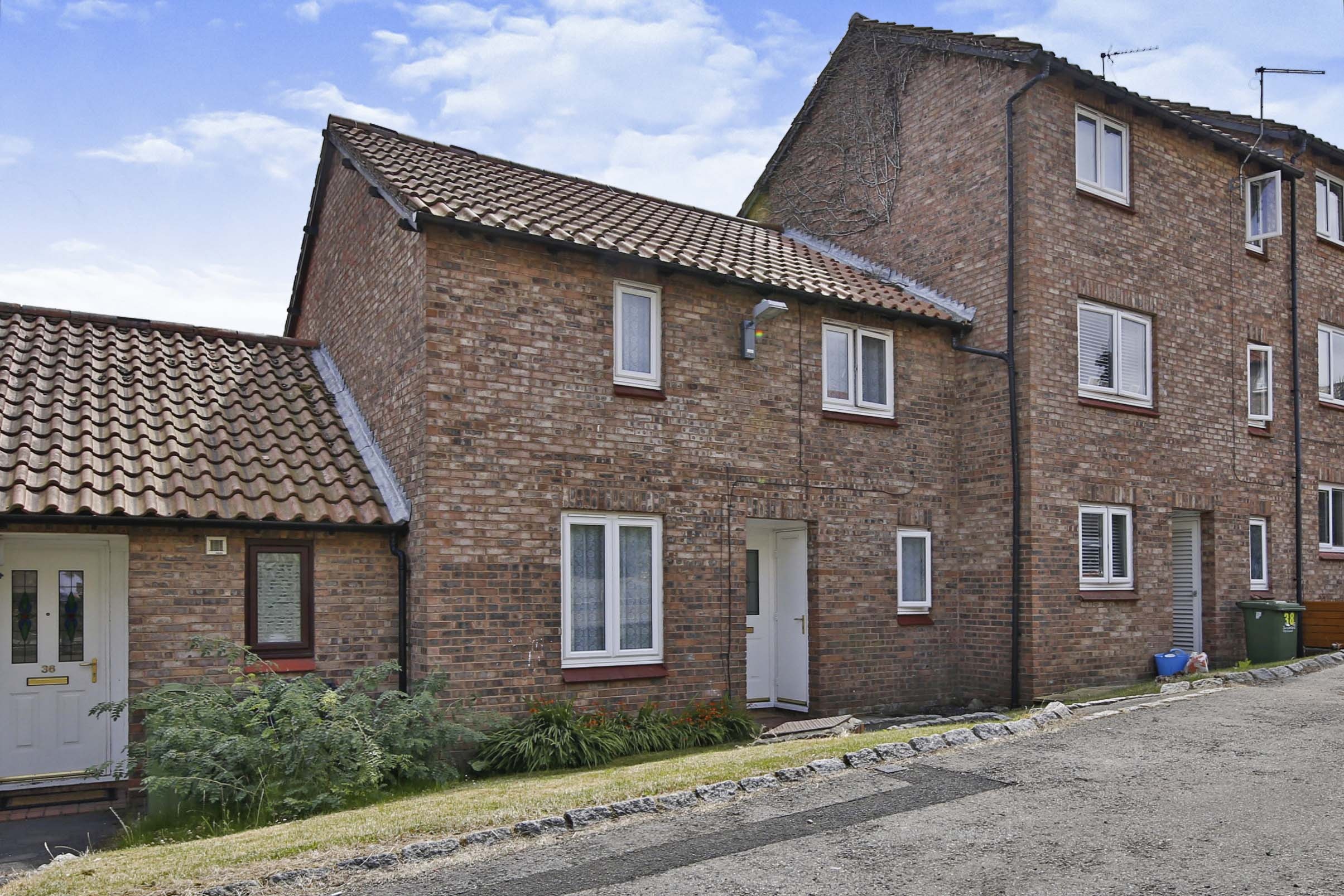 3 bedroom terraced house for sale in Mendip Drive, Washington, NE38 0PN