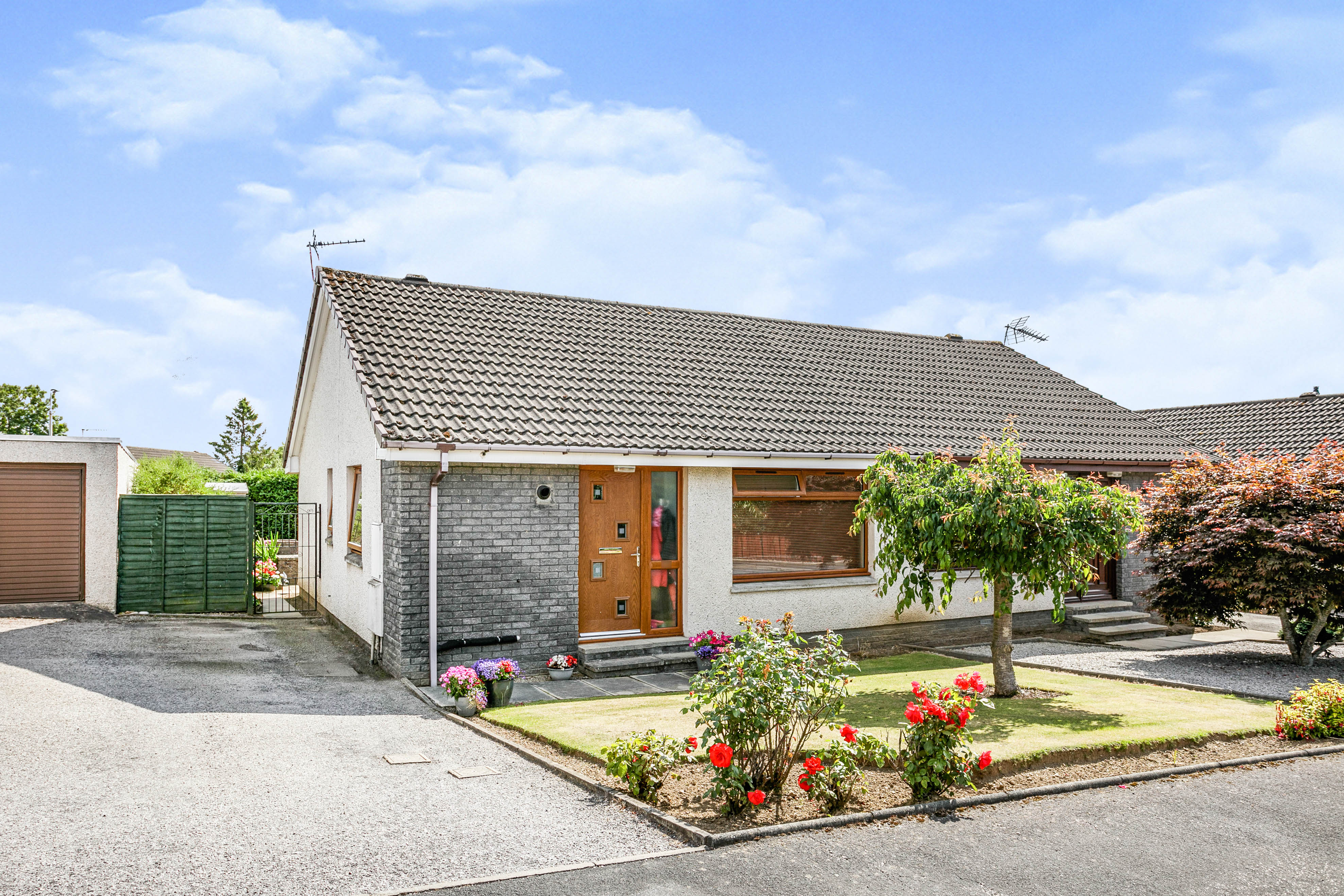 Bedroom Bungalow For Sale In Morningside Terrace Inverurie Ab Fe