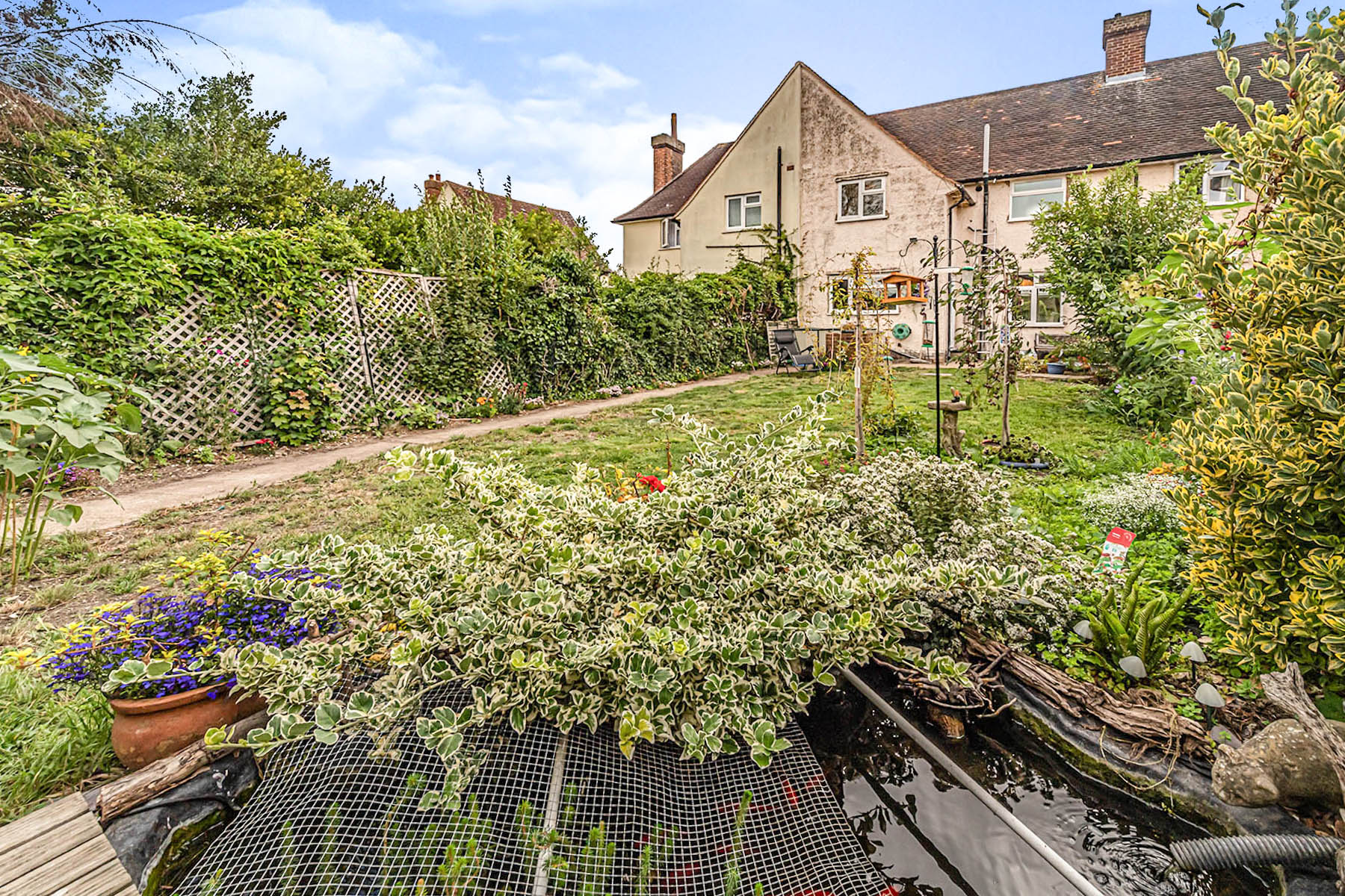 3 bedroom terraced house for sale in Mons Avenue, Baldock, SG7 6JX