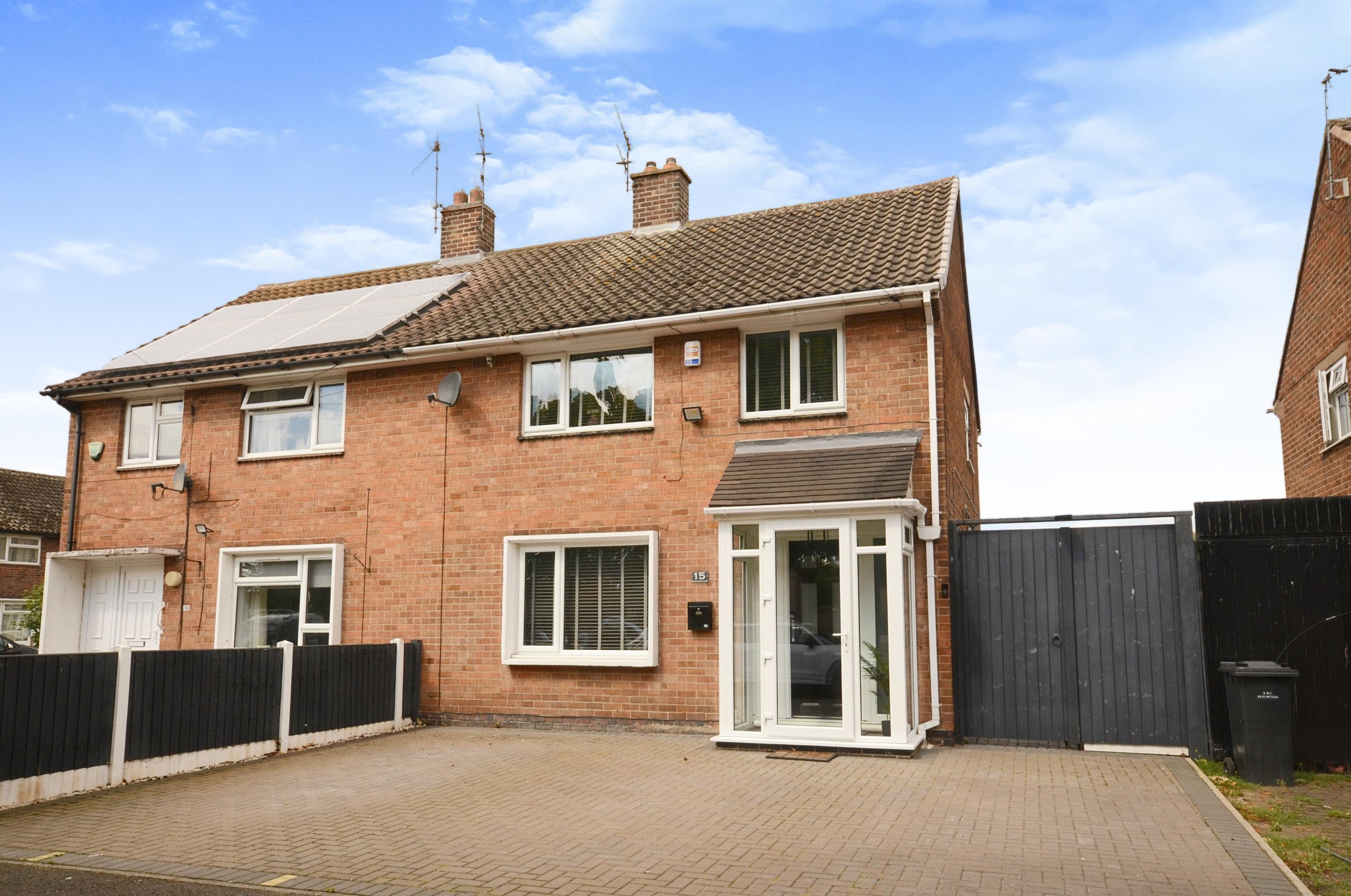 3 bedroom semidetached house for sale in Beresford Road, Nottingham