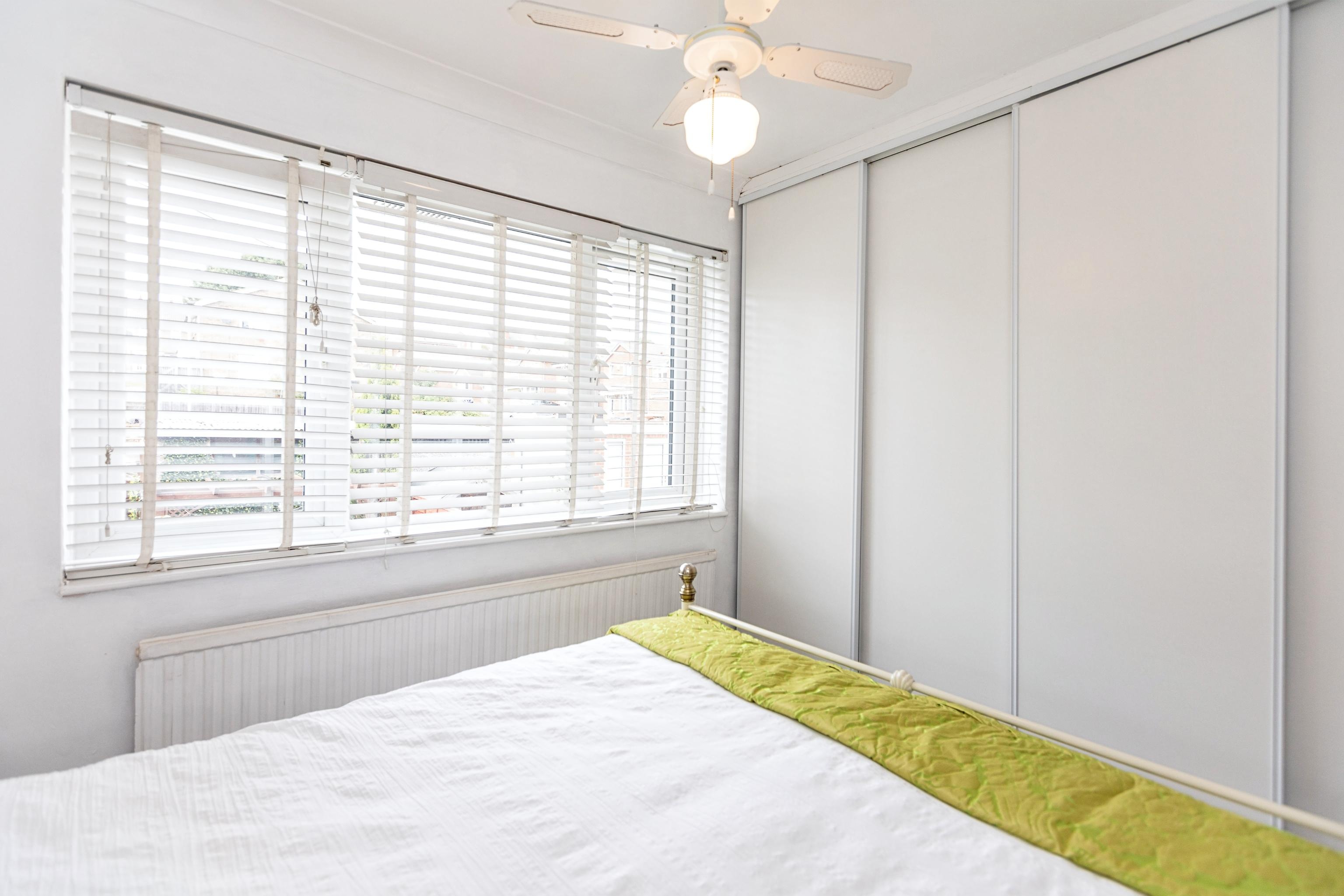 2 bedroom town house for sale in Gainsborough Way, Stanley, WF3 4PH