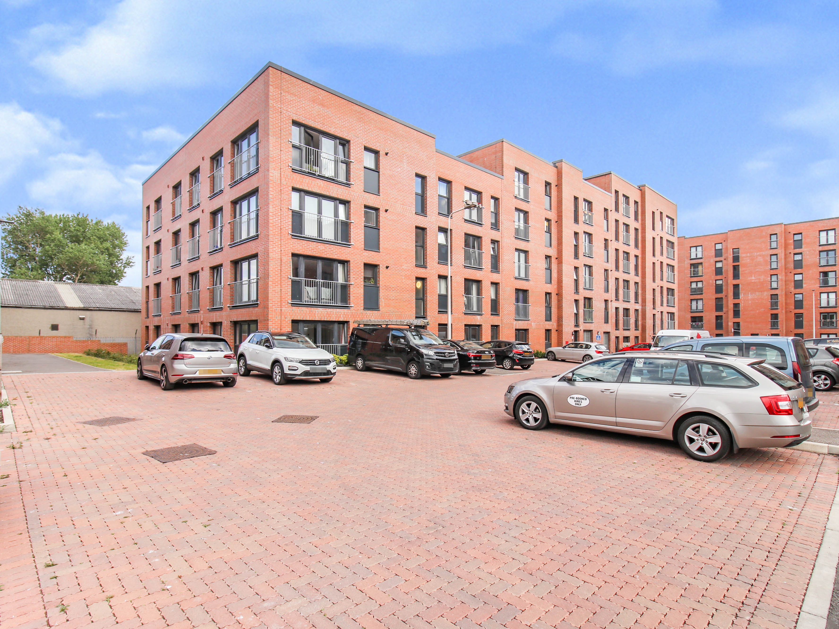 2 bedroom ground floor flat for sale in 6 Haig Lane, Edinburgh, EH6 5GA