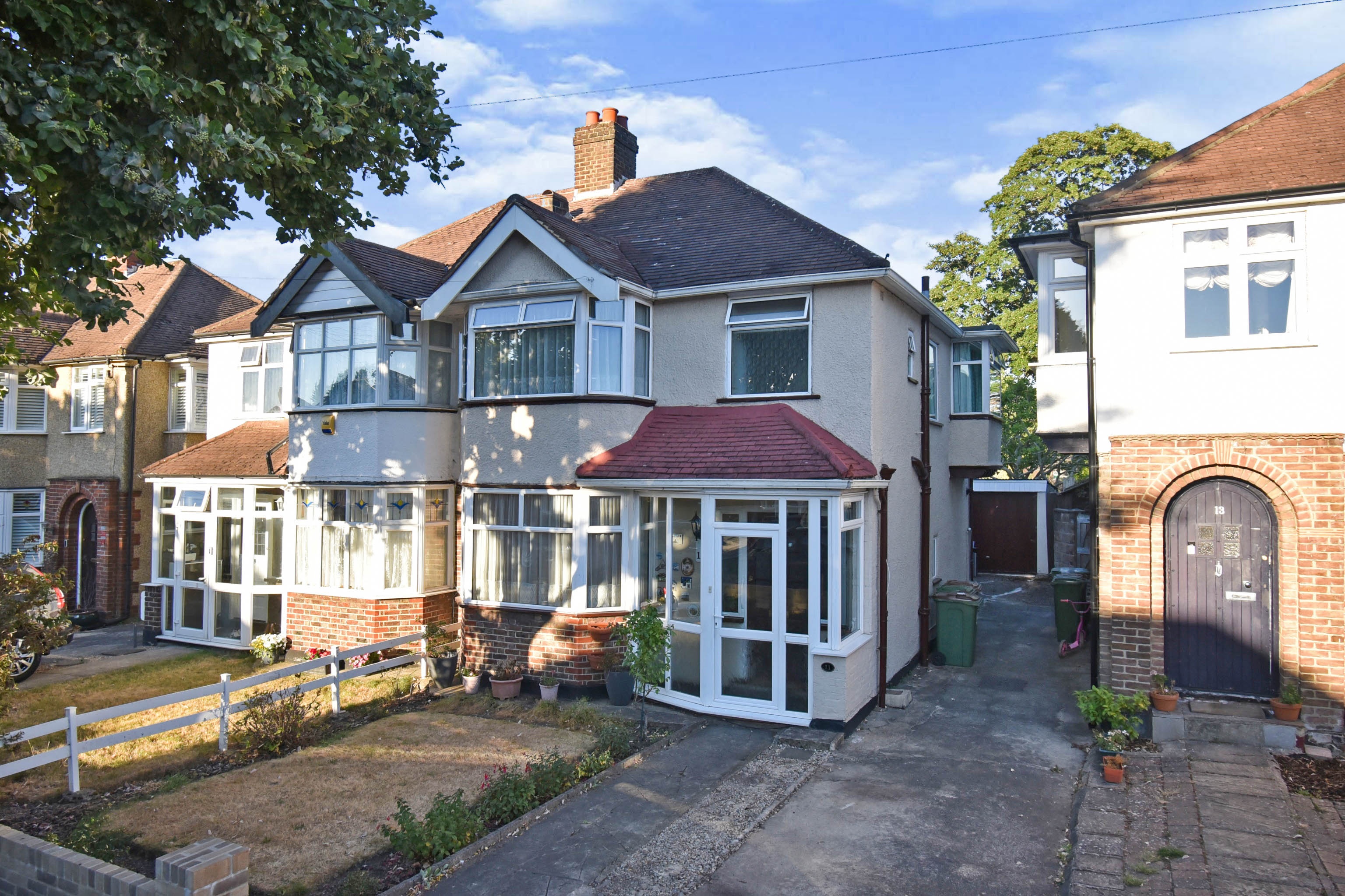 3 bedroom semidetached house for sale in Bristow Road, Croydon, CR0 4QQ
