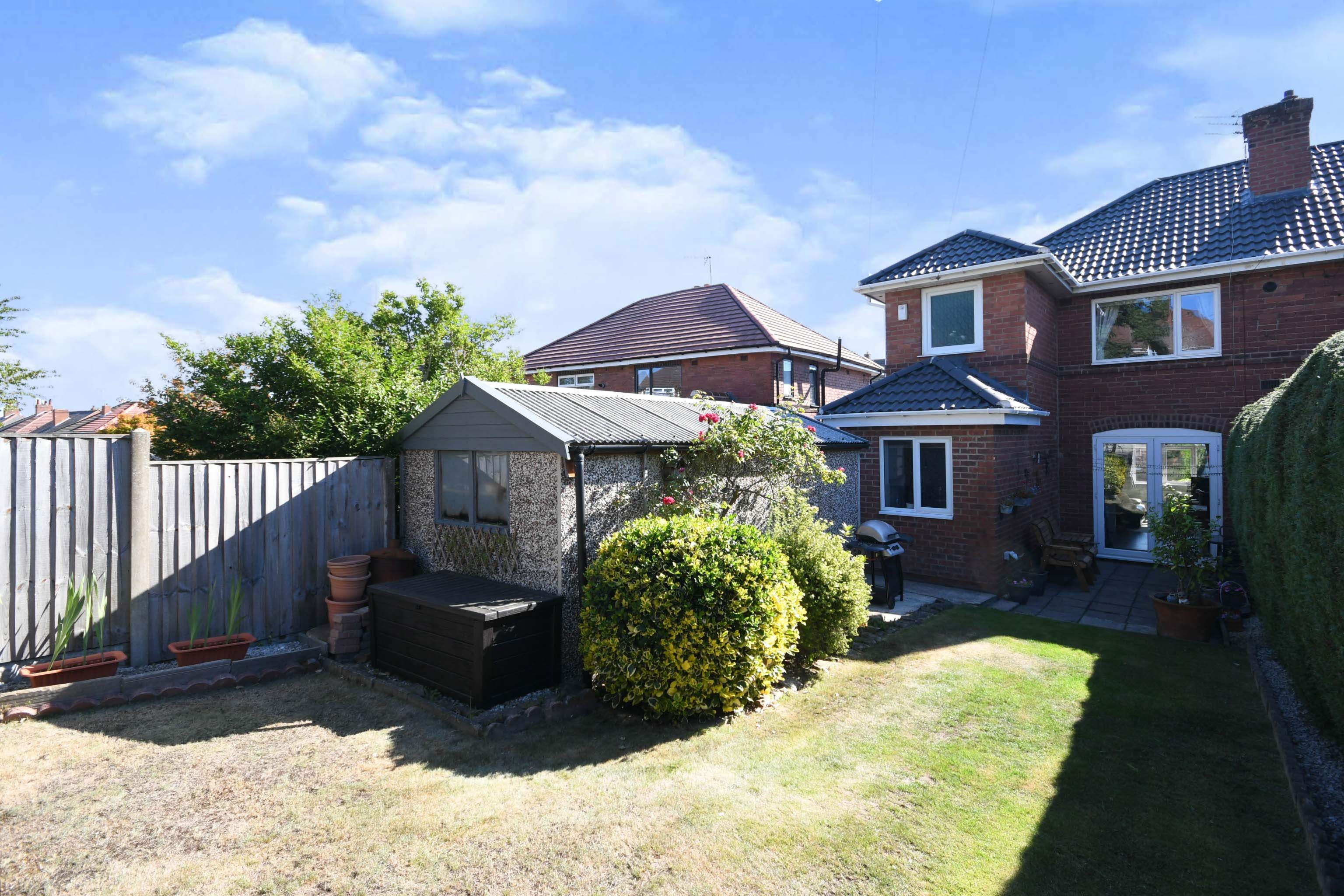 3 Bedroom Semi-detached House For Sale In Big Barn Lane, Mansfield ...