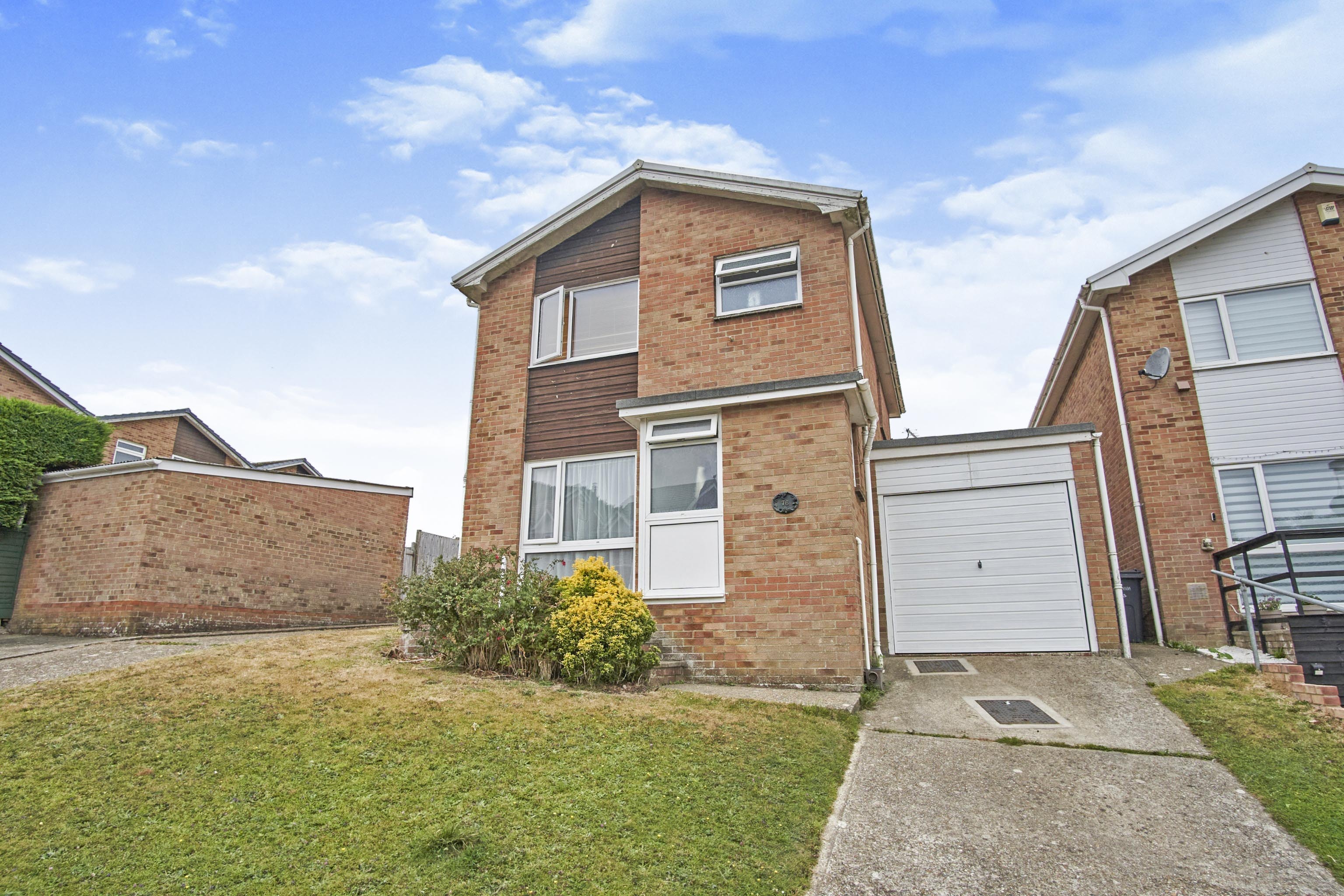 3 bedroom detached house for sale in Silver Trees, Shanklin, PO37 7ND