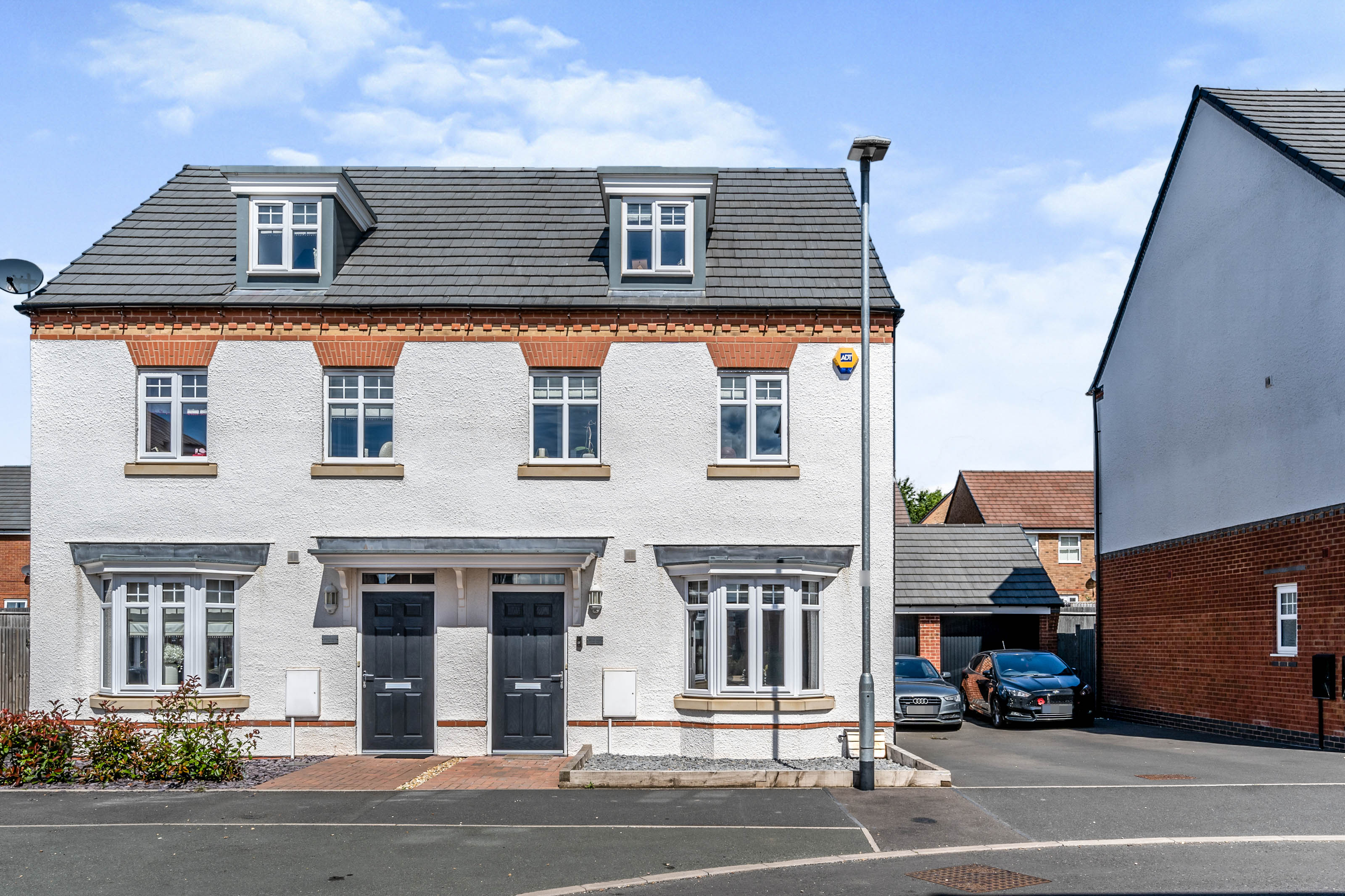 3 bedroom semidetached house for sale in Avondale Circle, Stafford