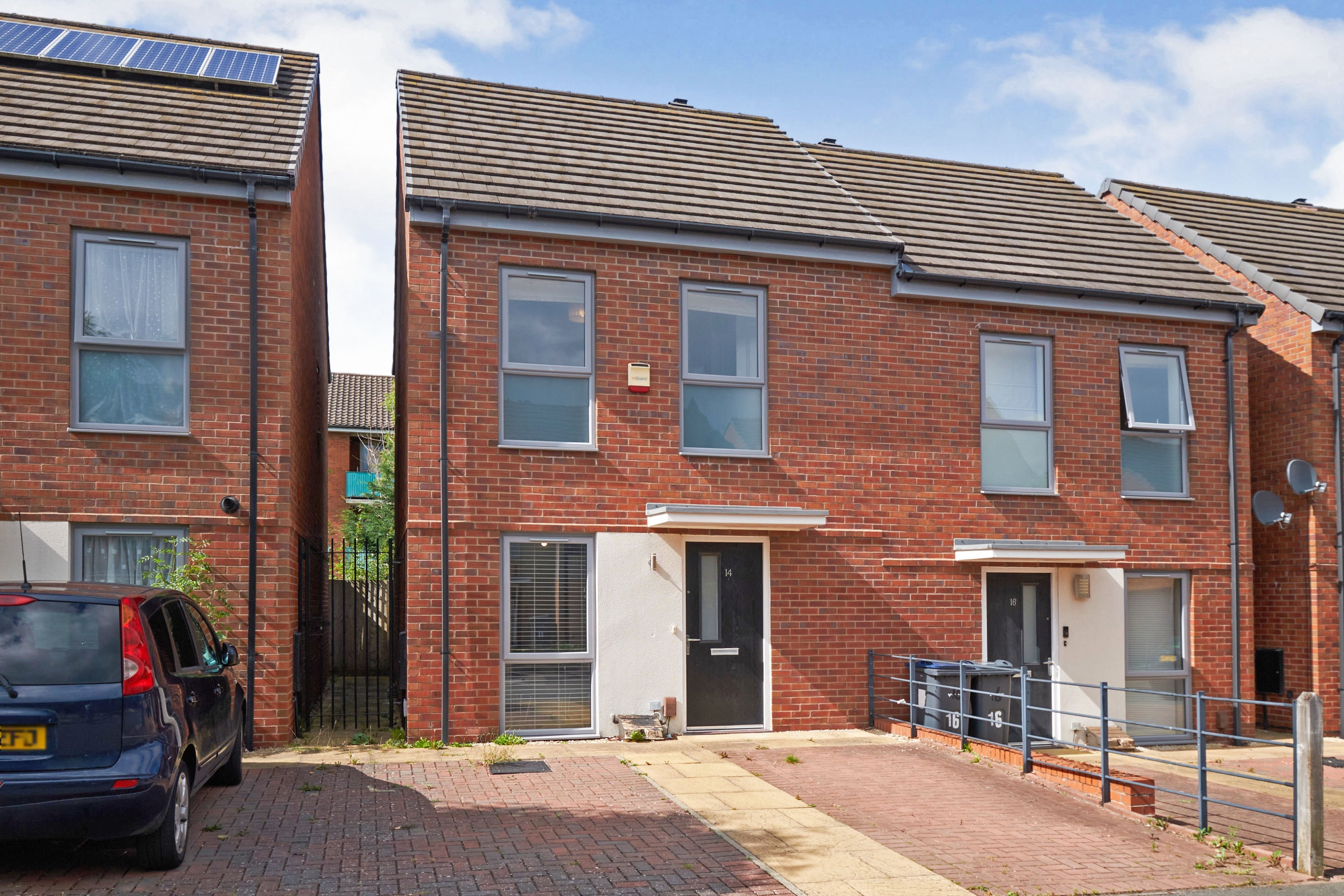 2 bedroom semidetached house for sale in Headley Croft, Birmingham