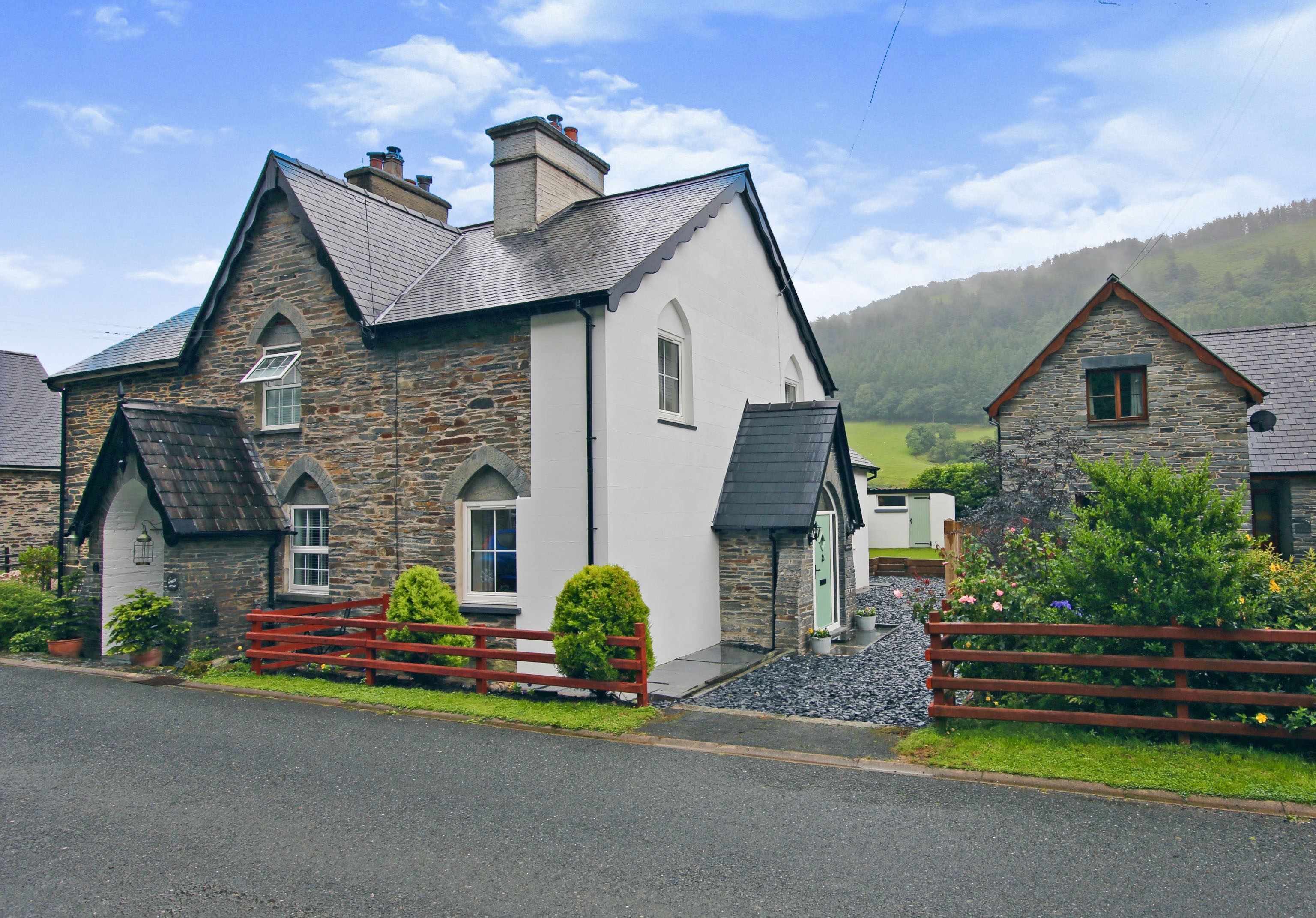 3 bedroom cottage for sale in Mawddwy Cottages, Machynlleth, SY20 9LW