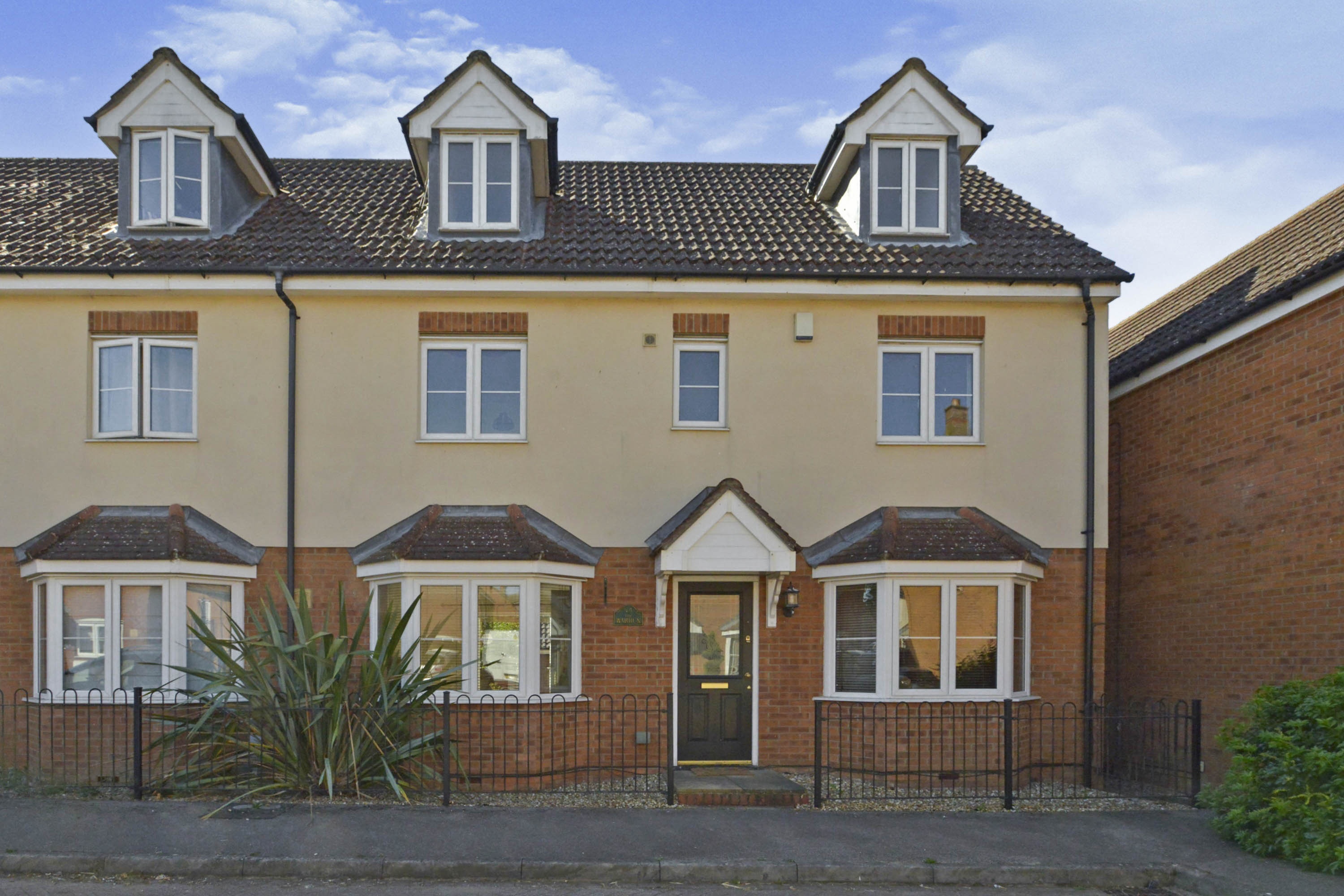 Northamptonshire Properties For Sale Purplebricks