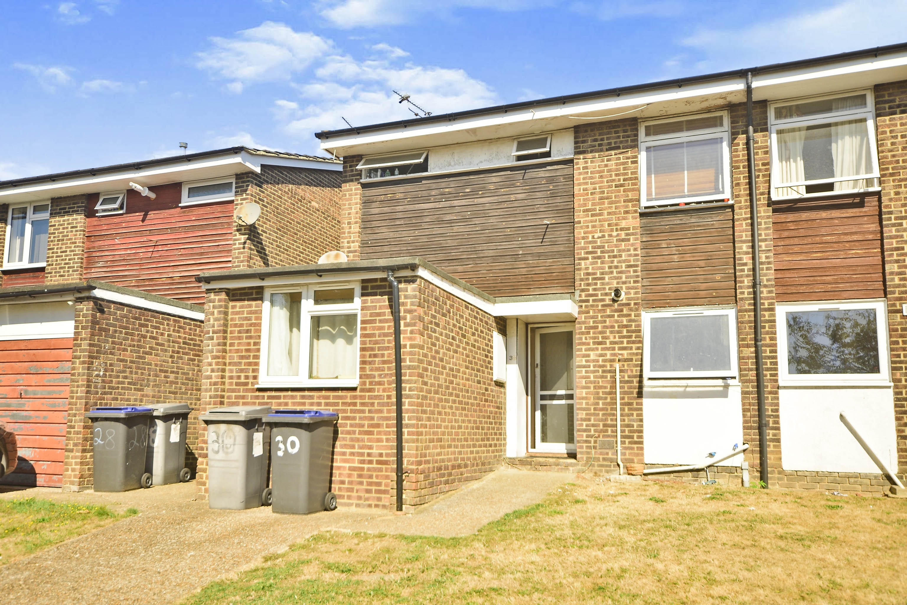 5 bedroom semidetached house for sale in Headcorn Drive, Canterbury