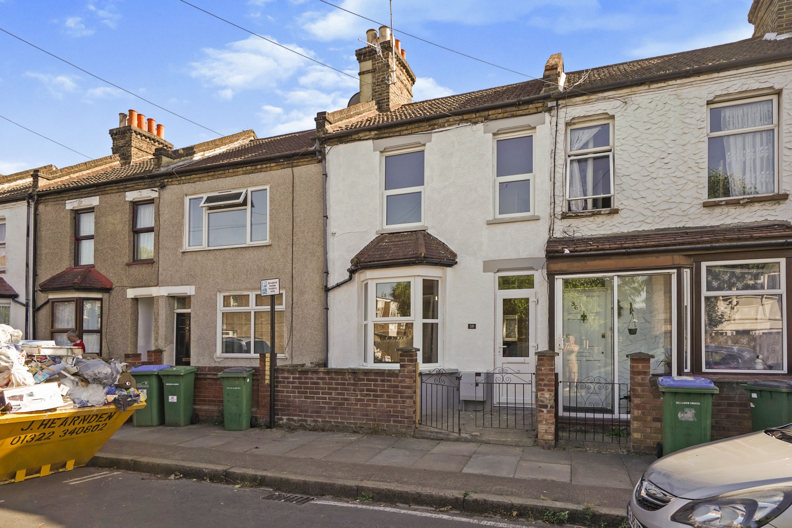 2 bedroom terraced house for sale in Hartville Road, London, SE18 1DQ