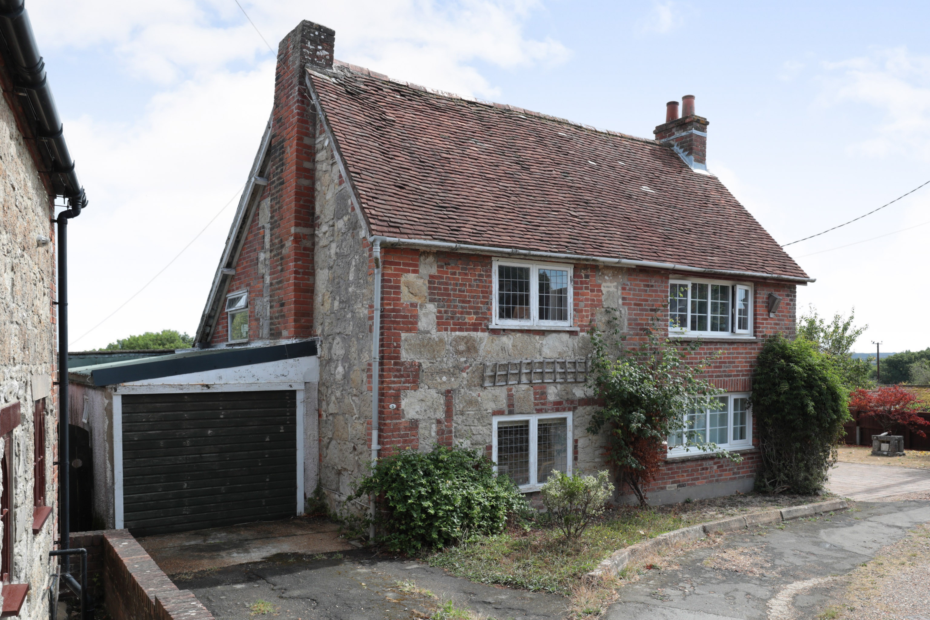 3 bedroom cottage for sale in Chawton Lane, Northwood, PO31 8PR