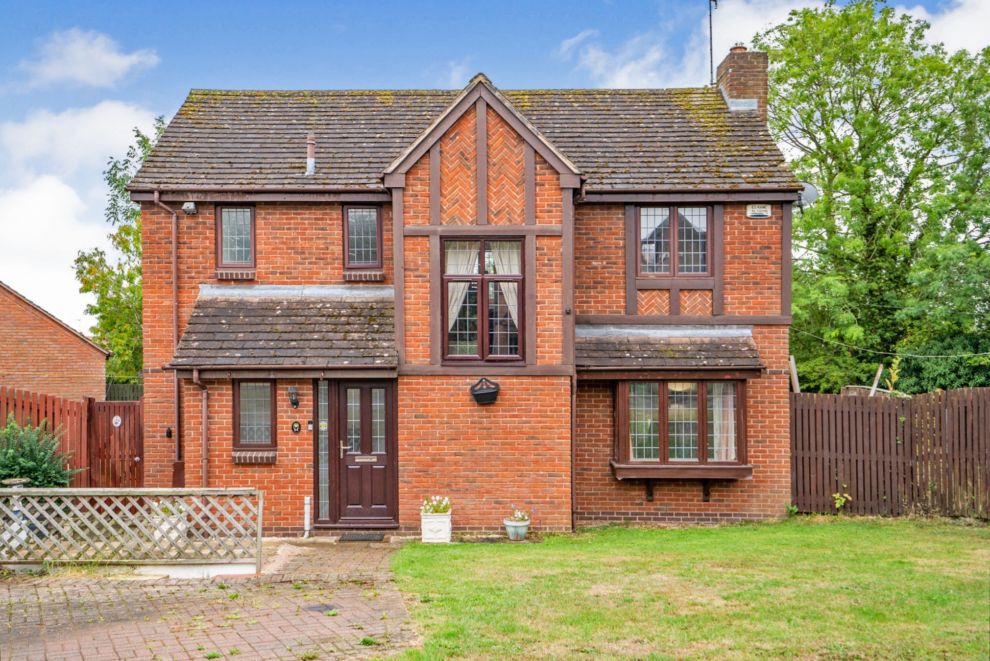 4 bedroom detached house for sale in Broadwells Crescent, Coventry, CV4 8JD