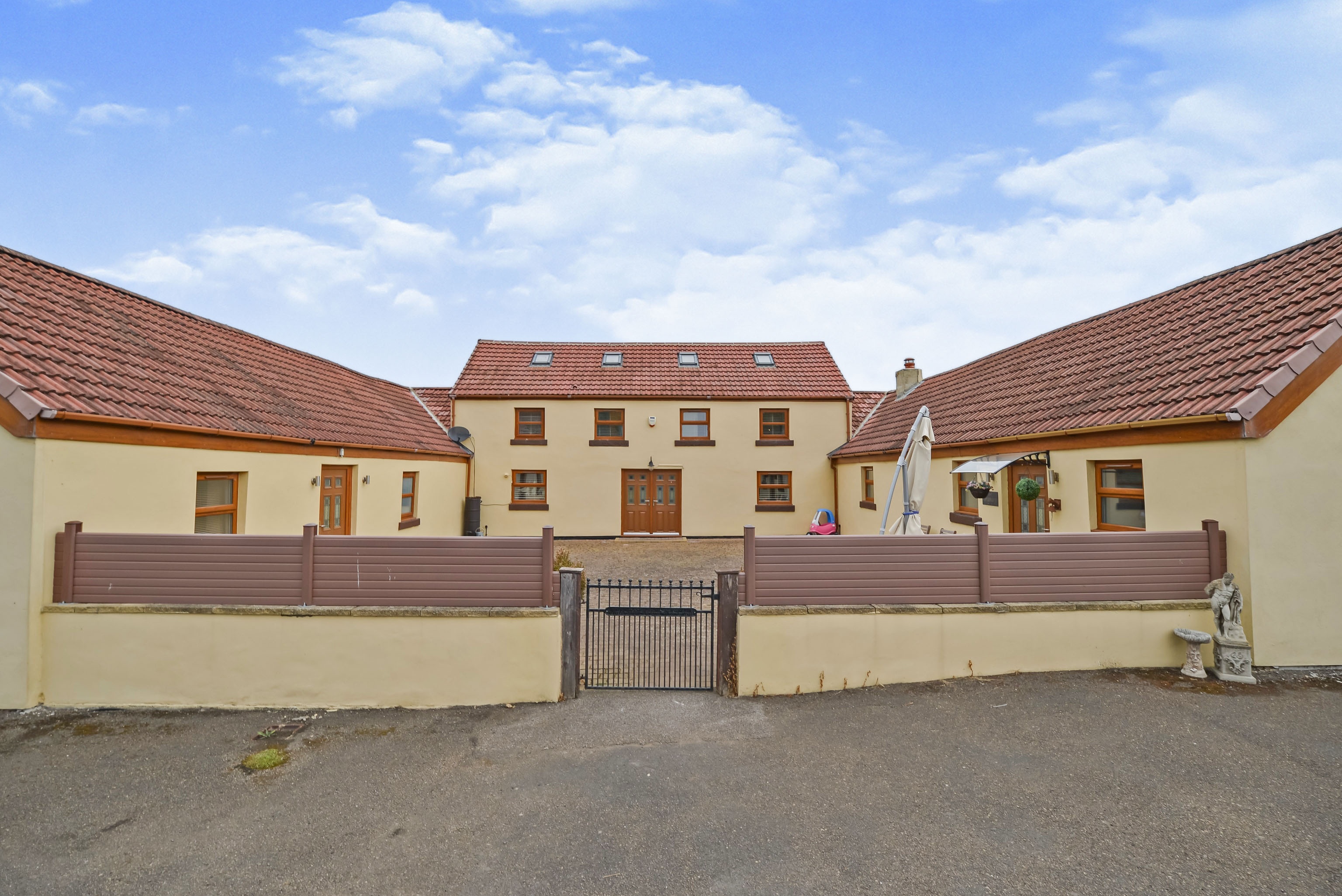 4-bedroom-barn-conversion-for-sale-in-preston-le-skerne-newton