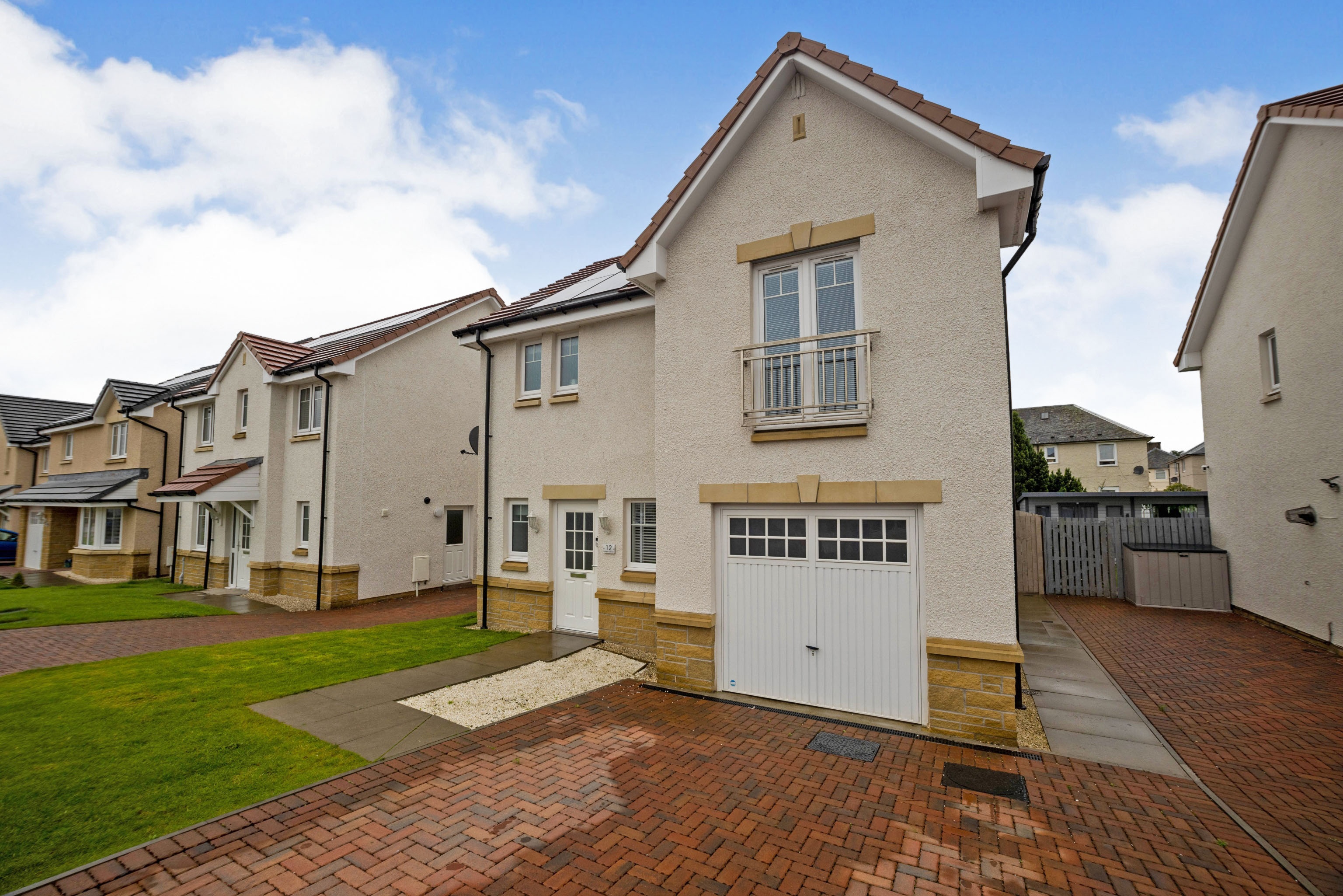 3 bedroom detached house for sale in Hodgson Crescent, Alva, FK12 5FA