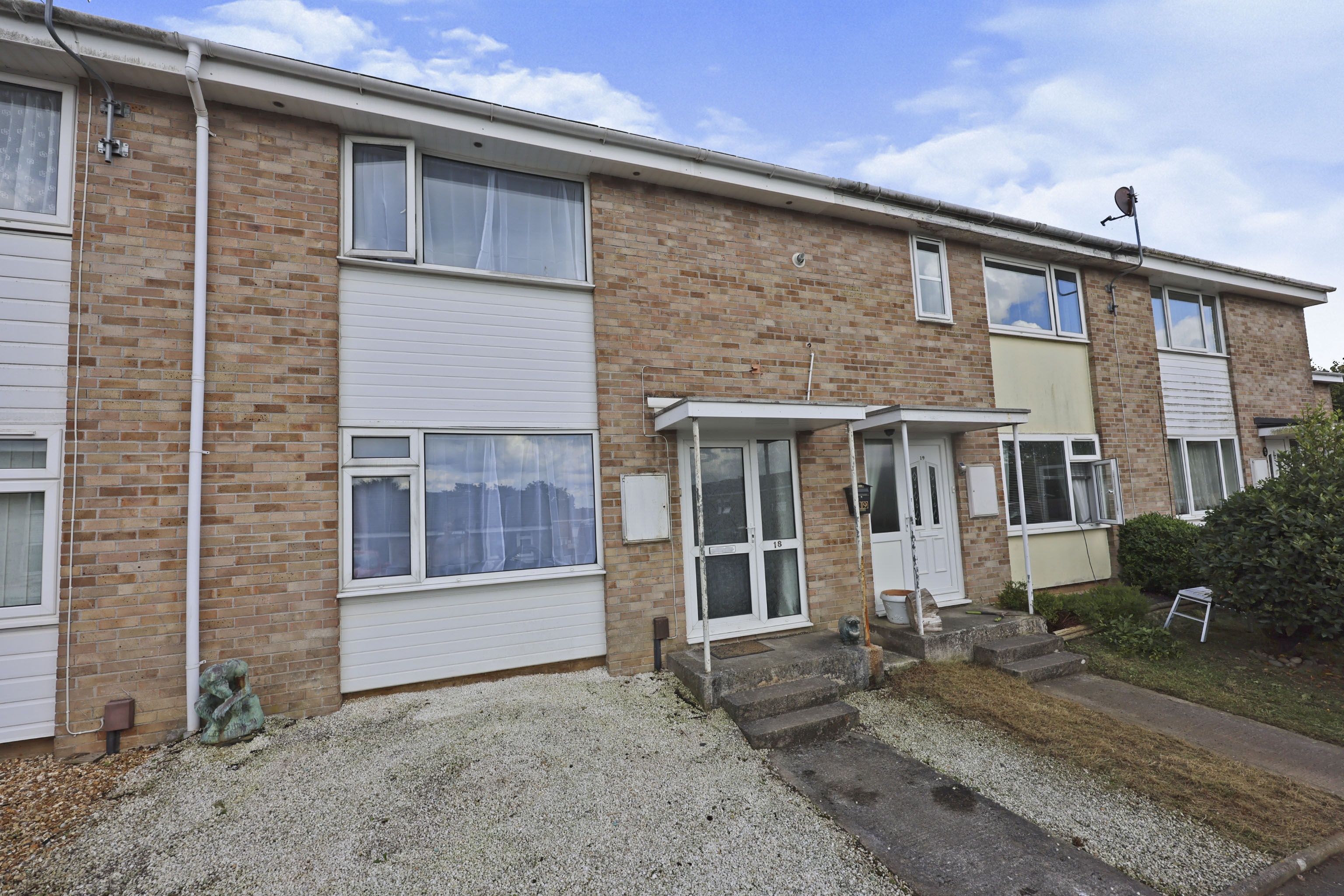 2 bedroom terraced house for sale in Baytree Gardens, Plymouth, PL2 2QQ