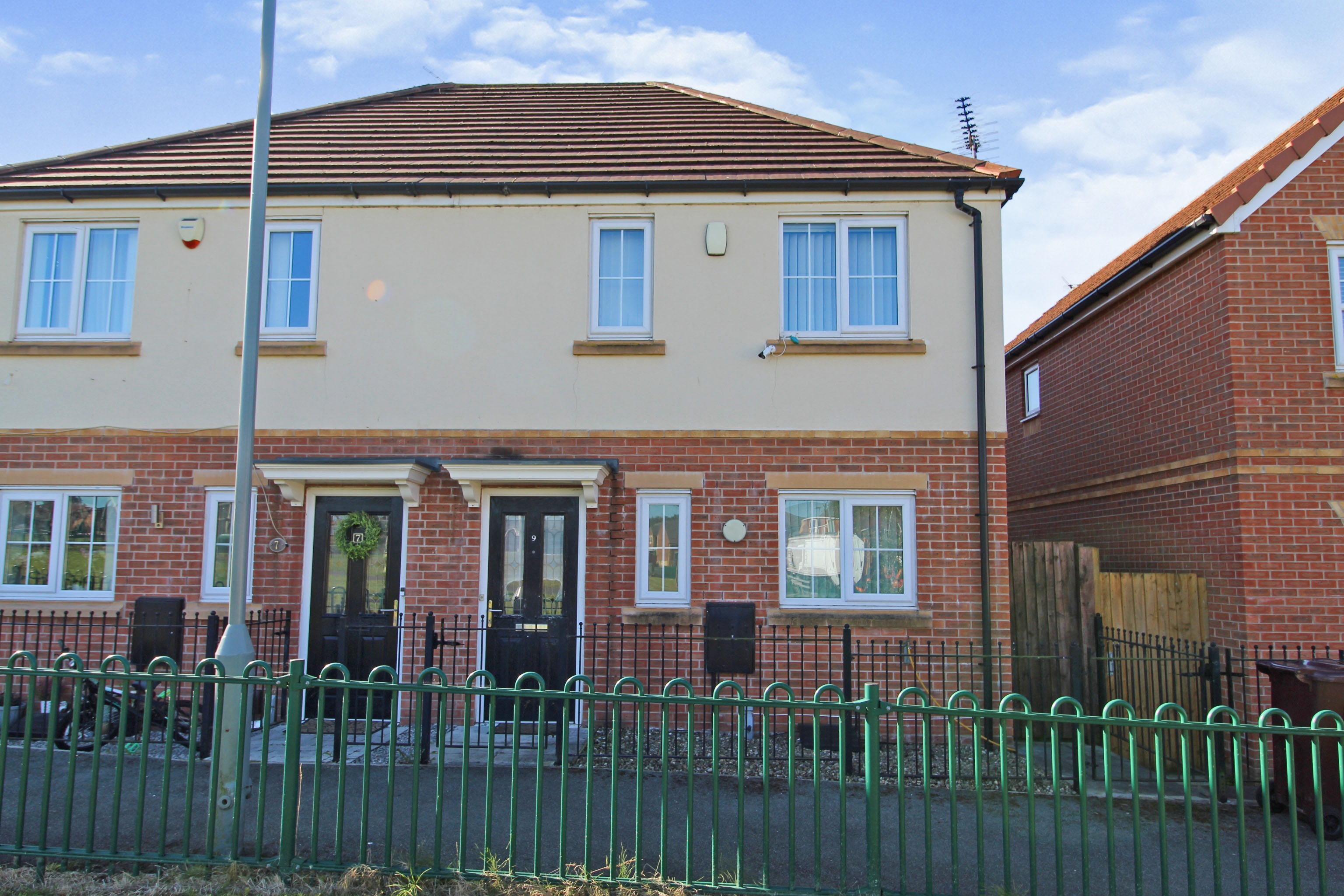 3 bedroom semidetached house for sale in Highfield Road, Liverpool