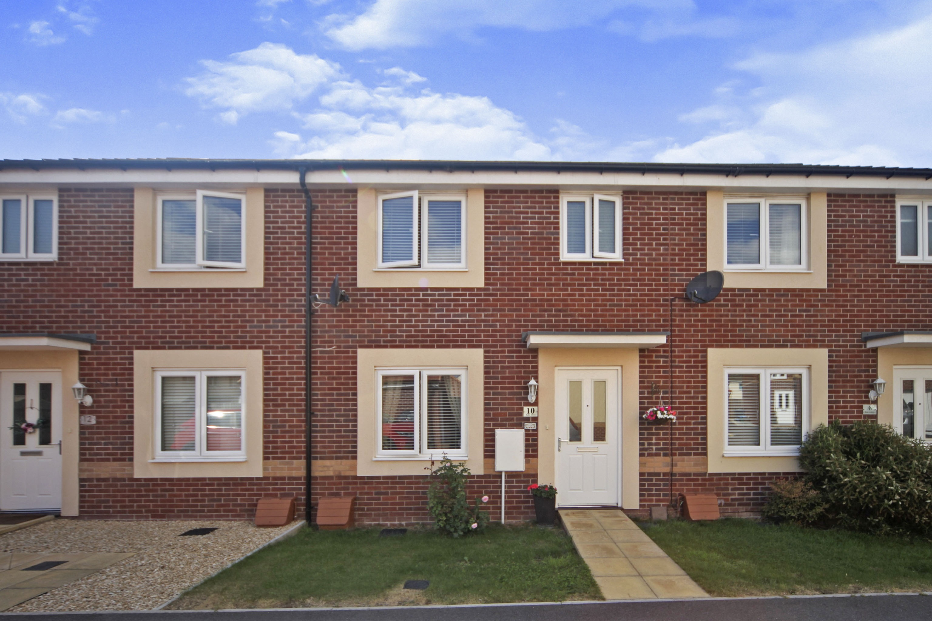 3 bedroom terraced house for sale in Ruby Drive, Bridgwater, TA6 4WL