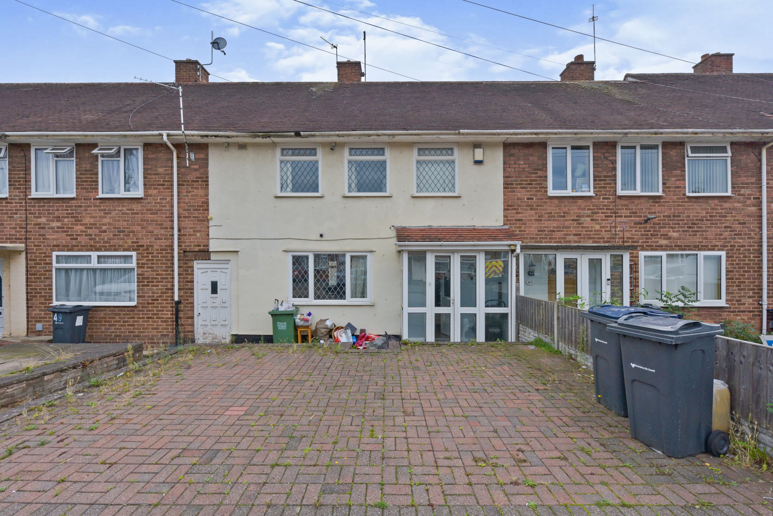 3 bedroom terraced house for sale in Westcott Road, Birmingham, B26 2EX