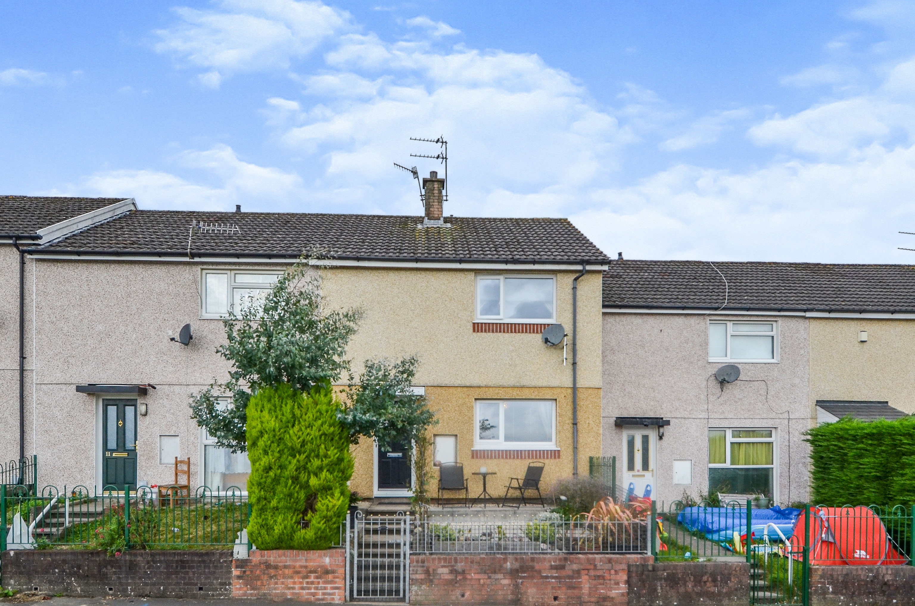 2 bedroom terraced house for sale in Heol Pencarreg, Bargoed, CF81 8QD