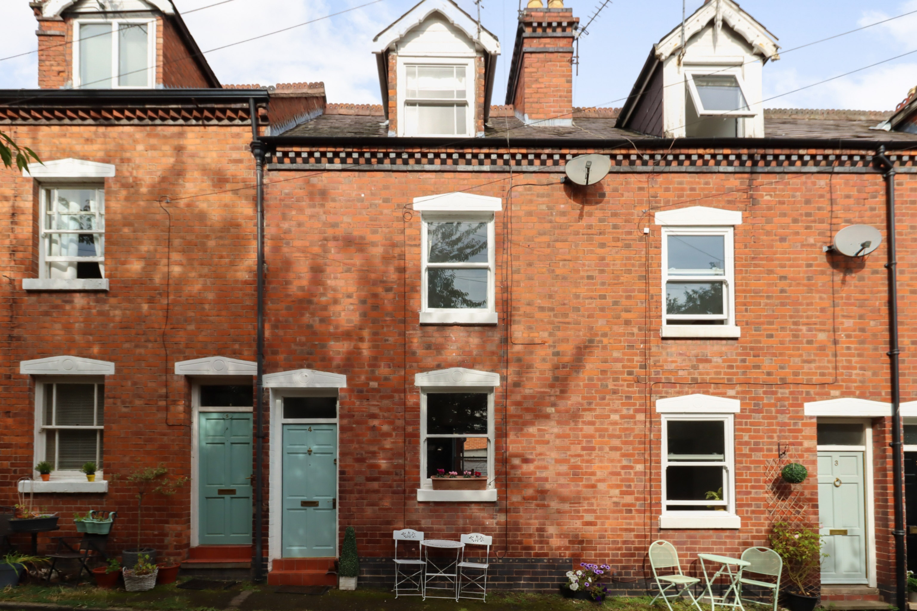3 bedroom terraced house for sale in Burley Street, Shrewsbury, SY3 7JJ