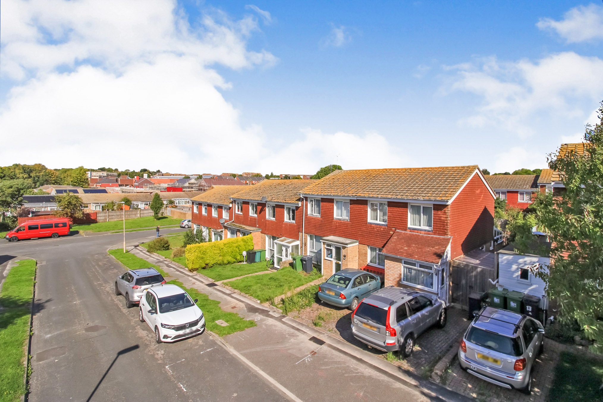 3 bedroom end of terrace house for sale in Hawkhurst Close, Eastbourne