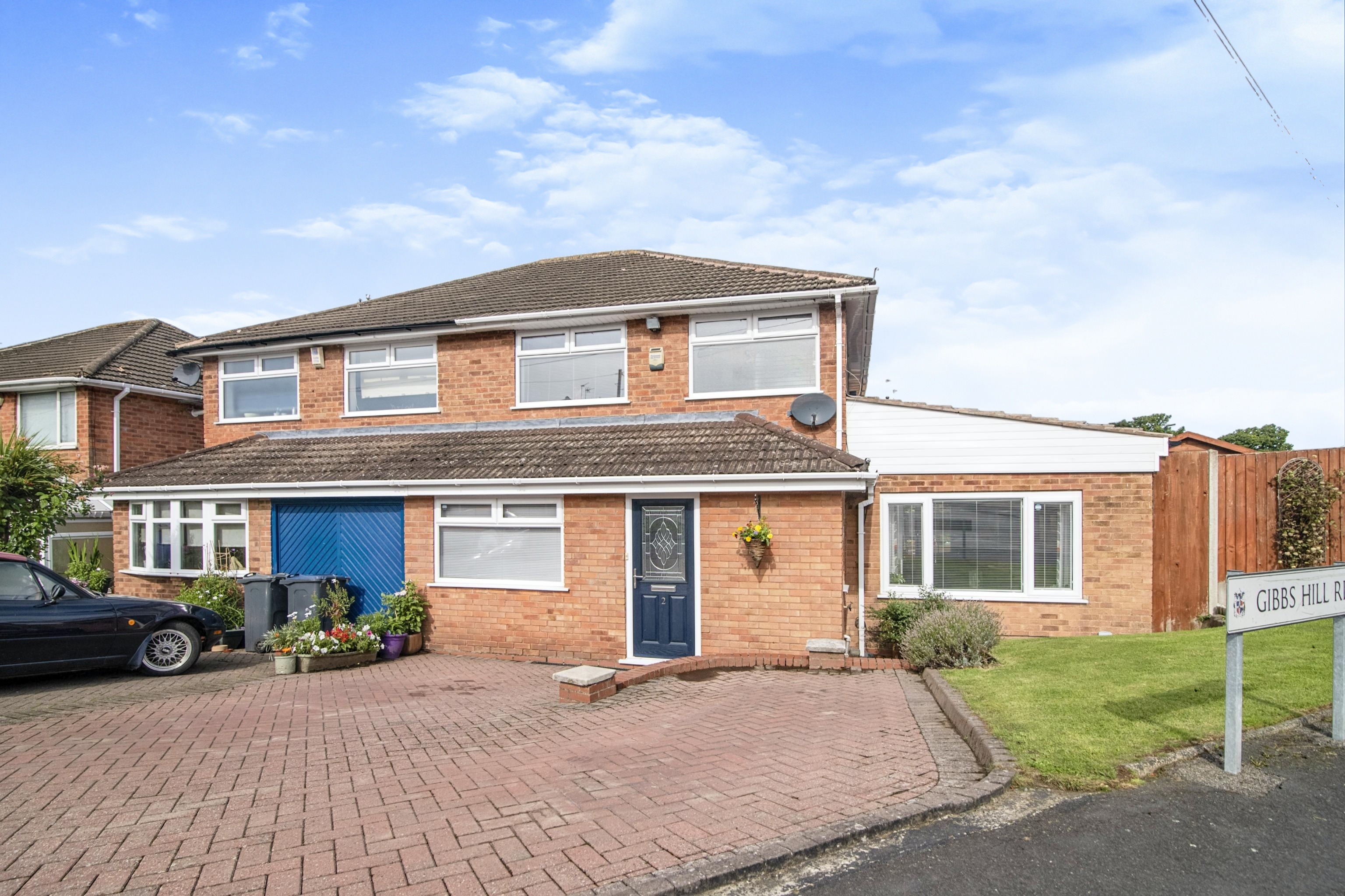 3 bedroom semidetached house for sale in Gibbs Hill Road, Birmingham, B31 3NZ