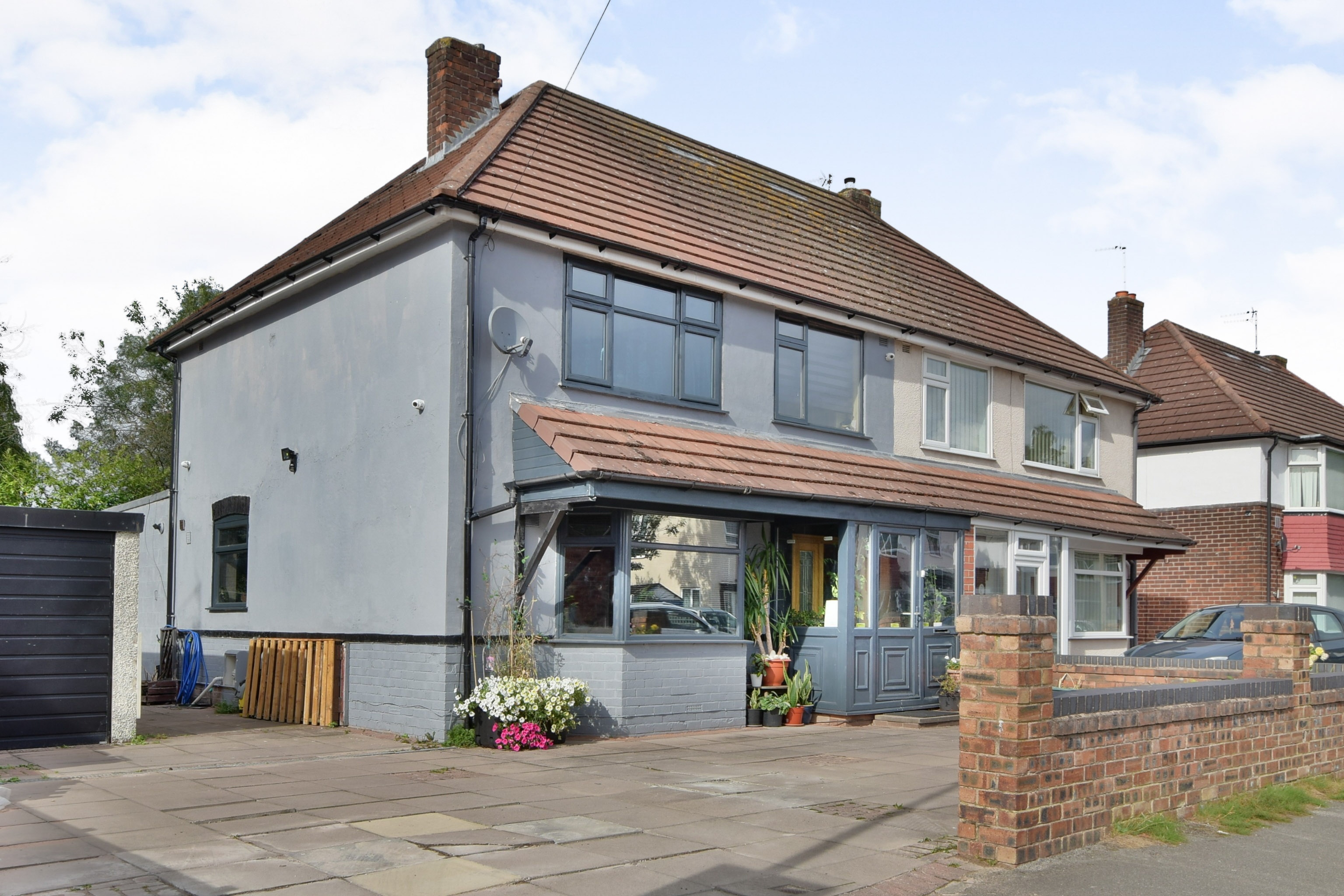 4 bedroom semidetached house for sale in Brandon Avenue, Heald Green