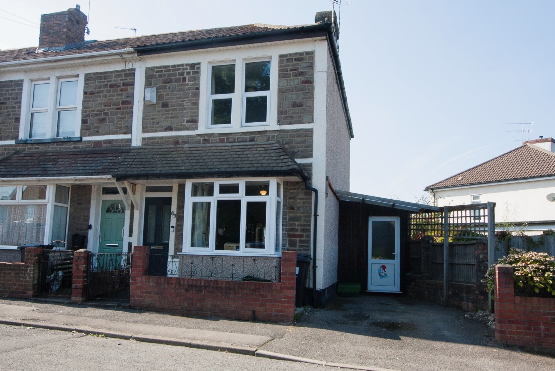 2 bedroom end of terrace house for sale in Jubilee Road, Bristol, BS15 4XE