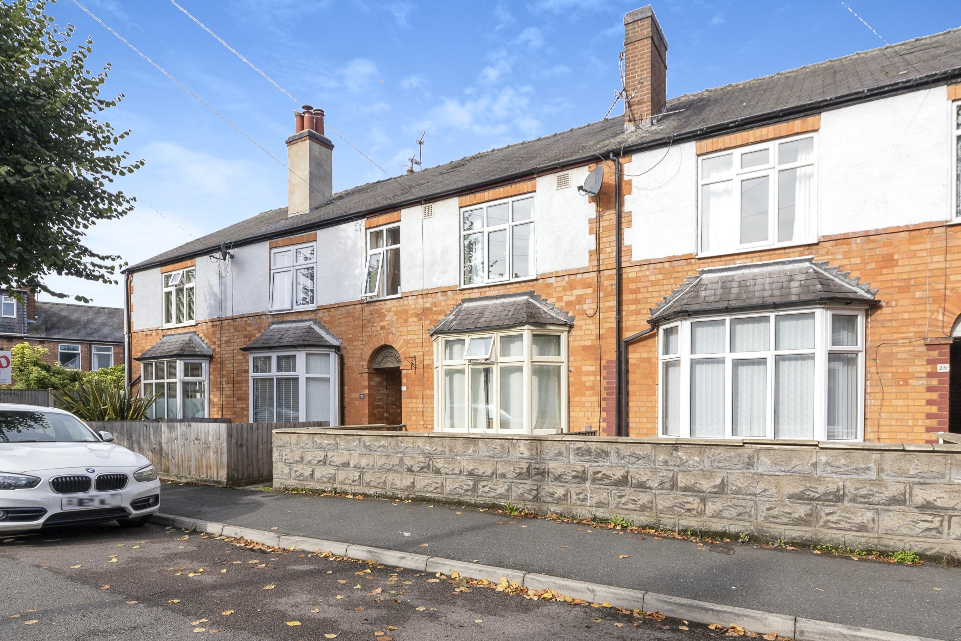 3 bedroom terraced house for sale in Lime Grove, Newark, NG24 4AH