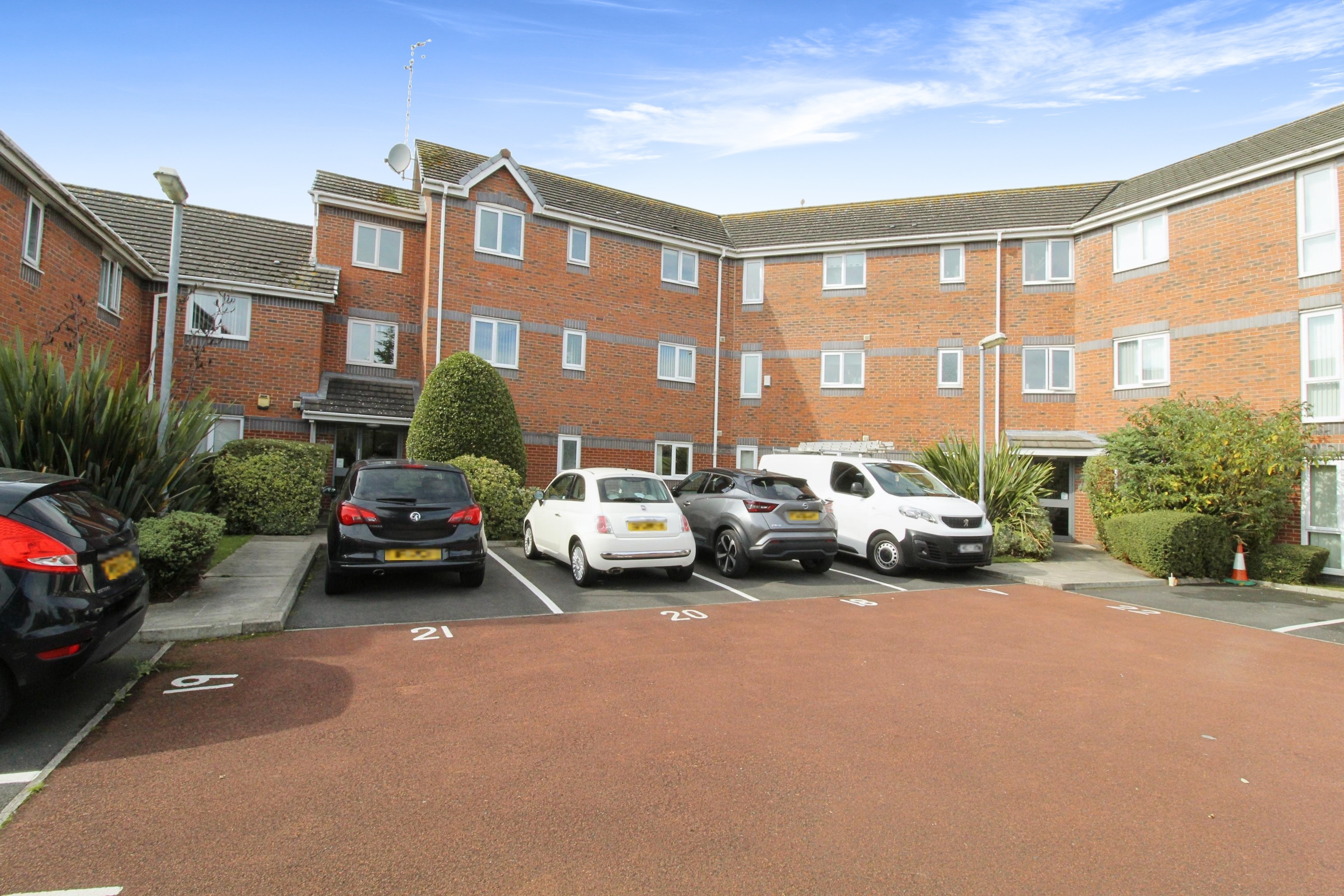 2-bedroom-ground-floor-flat-for-sale-in-field-lane-liverpool-l21-9qe