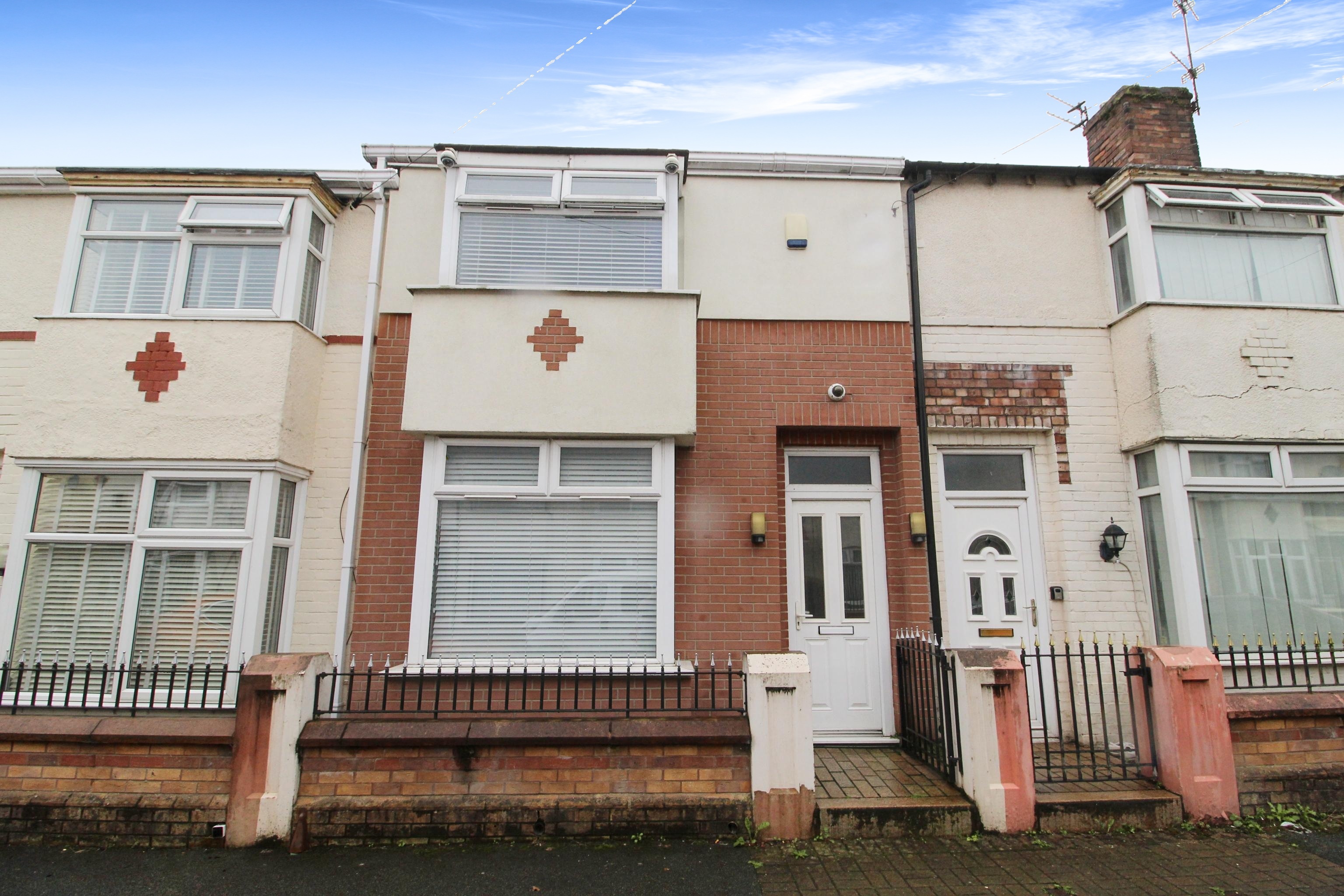 2 bedroom terraced house for sale in Middleton Road, Liverpool, L7 0JL