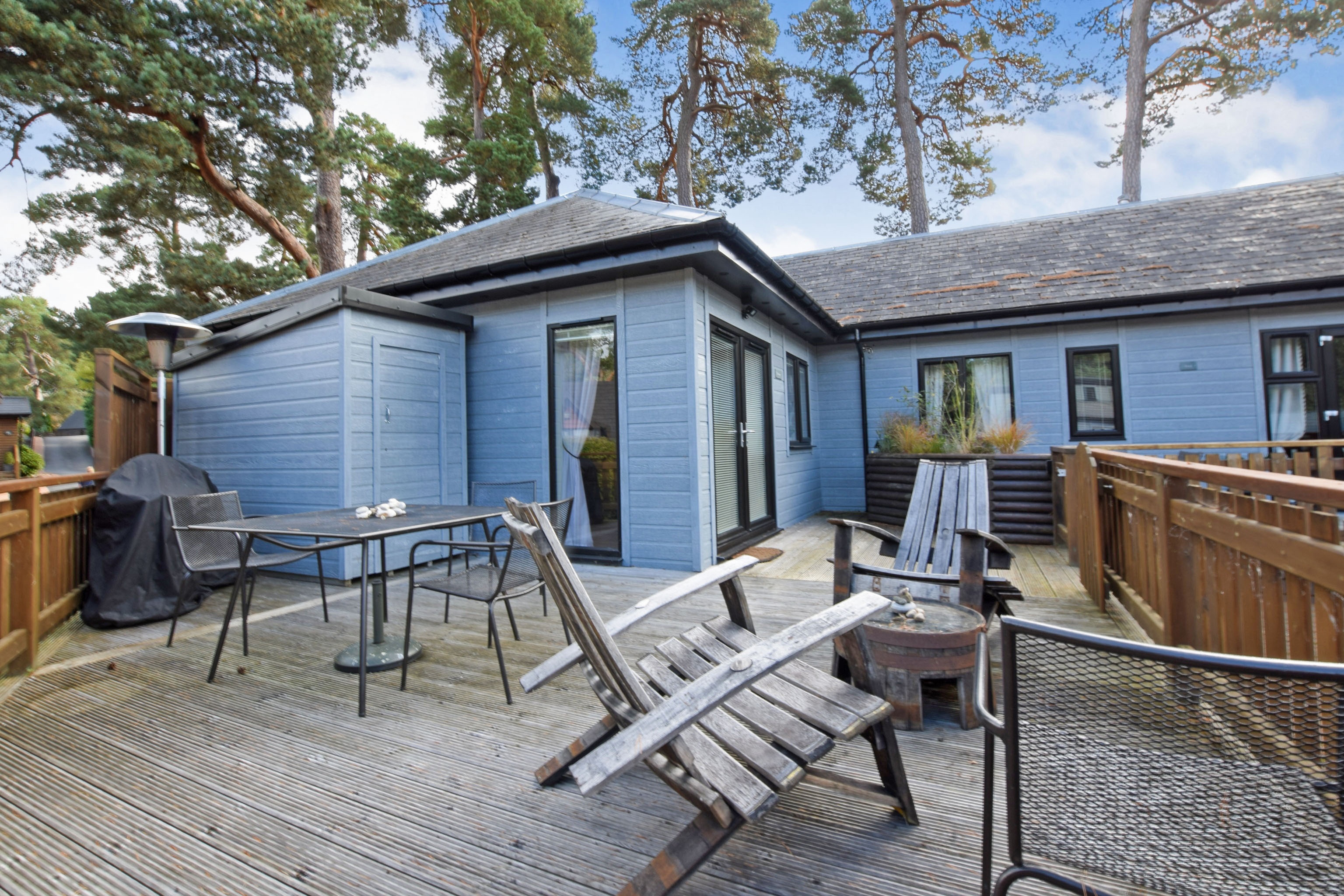 2 bedroom lodge for sale in Invertilt Road, Bridge of Tilt, Blair