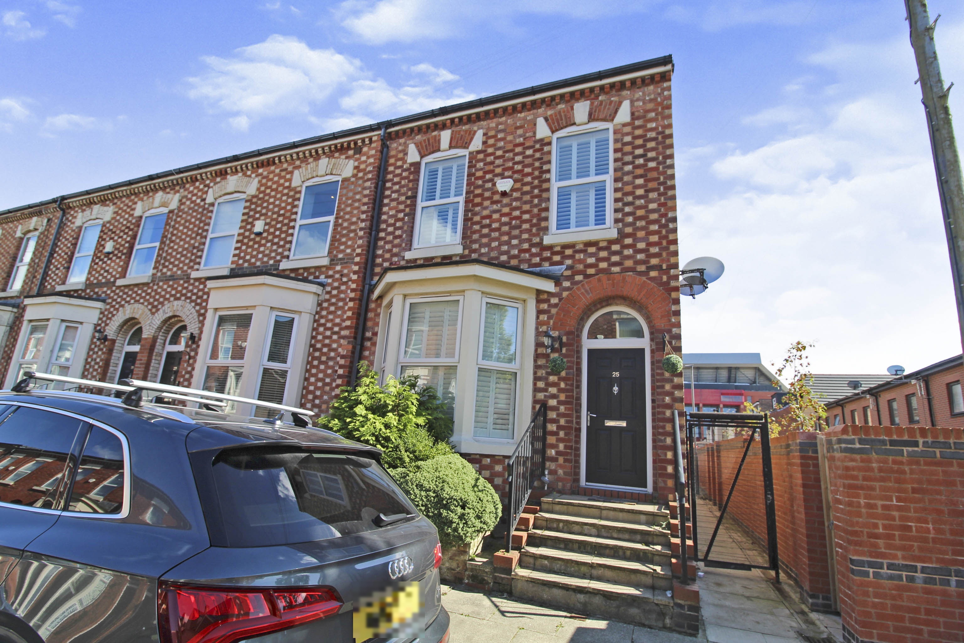 4 bedroom end of terrace house for sale in Tancred Road, Liverpool, L4 0RT