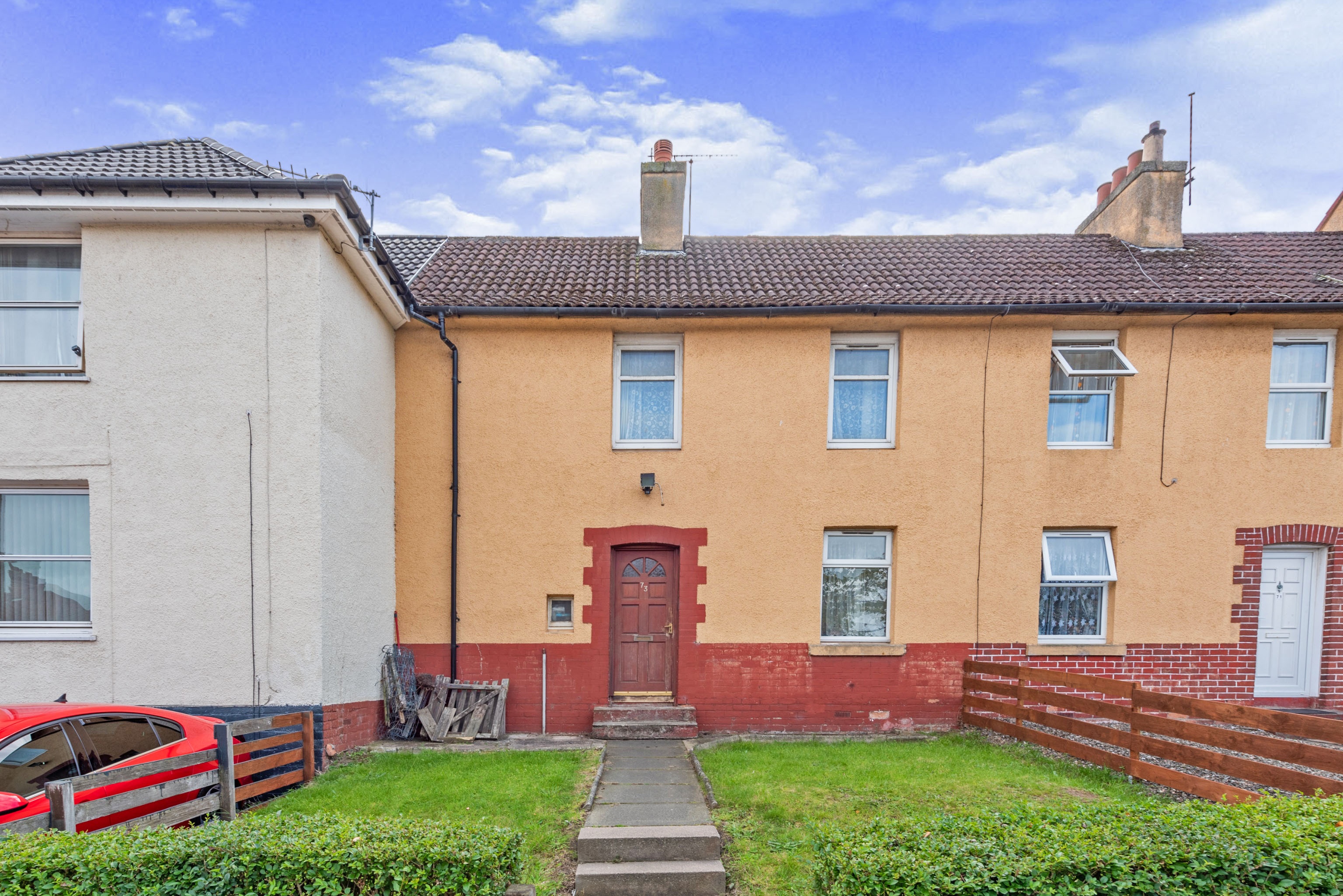 3 bedroom terraced house for sale in Parkside Street, Rosyth, KY11 2LU