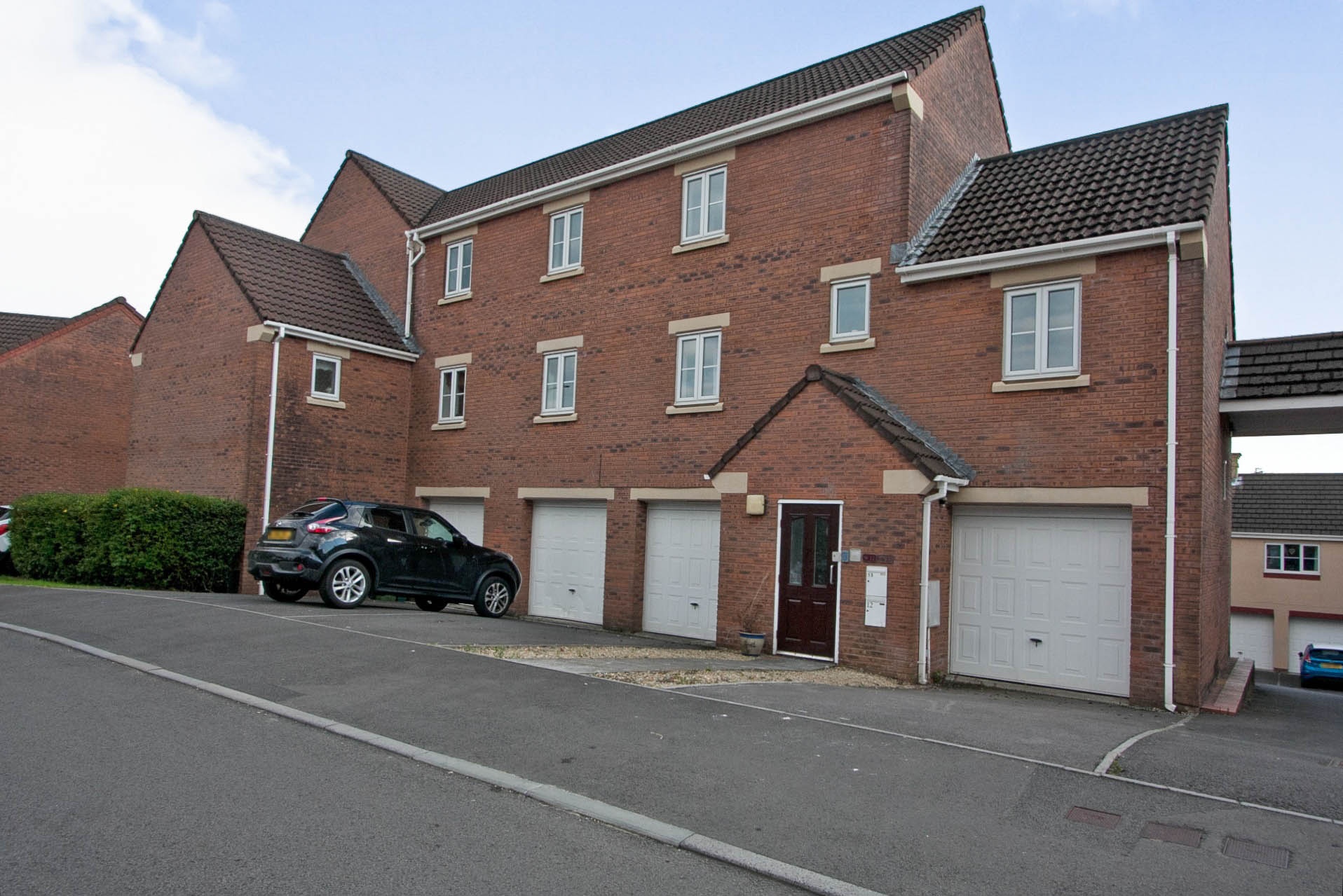 1 bedroom flat for sale in Fleming Walk, Pontypridd, CF38 1GF