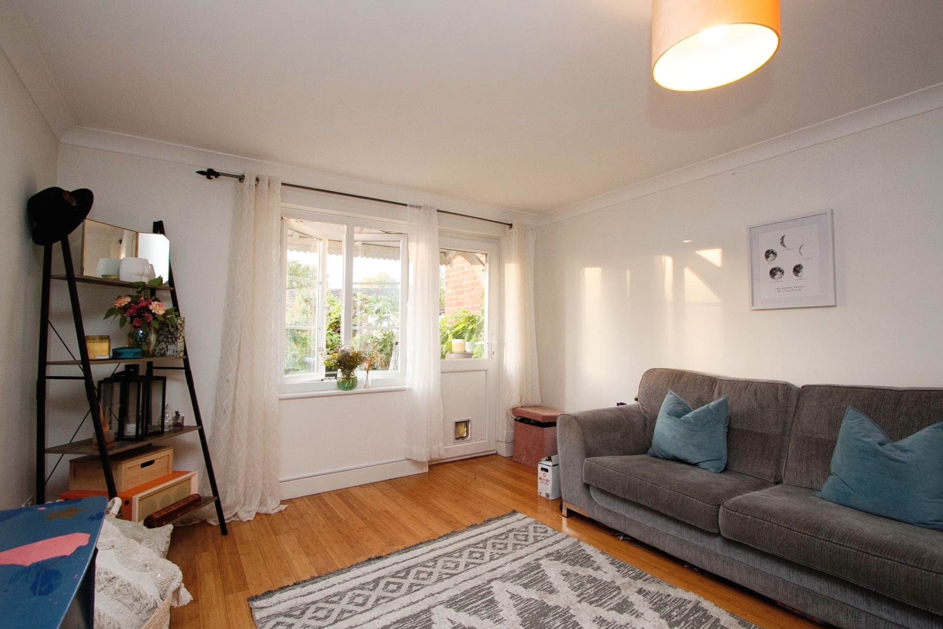 2 bedroom terraced house for sale in Middlebridge Street, Romsey