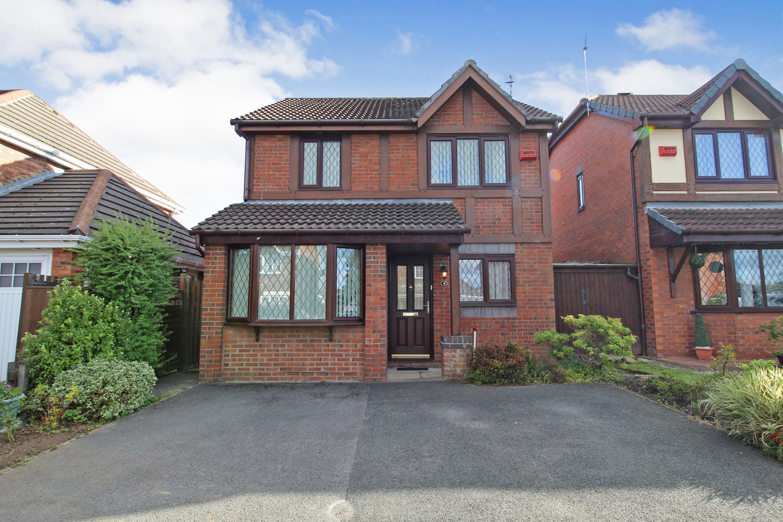 3 bedroom detached house for sale in Hever Drive, Liverpool, L26 6LN