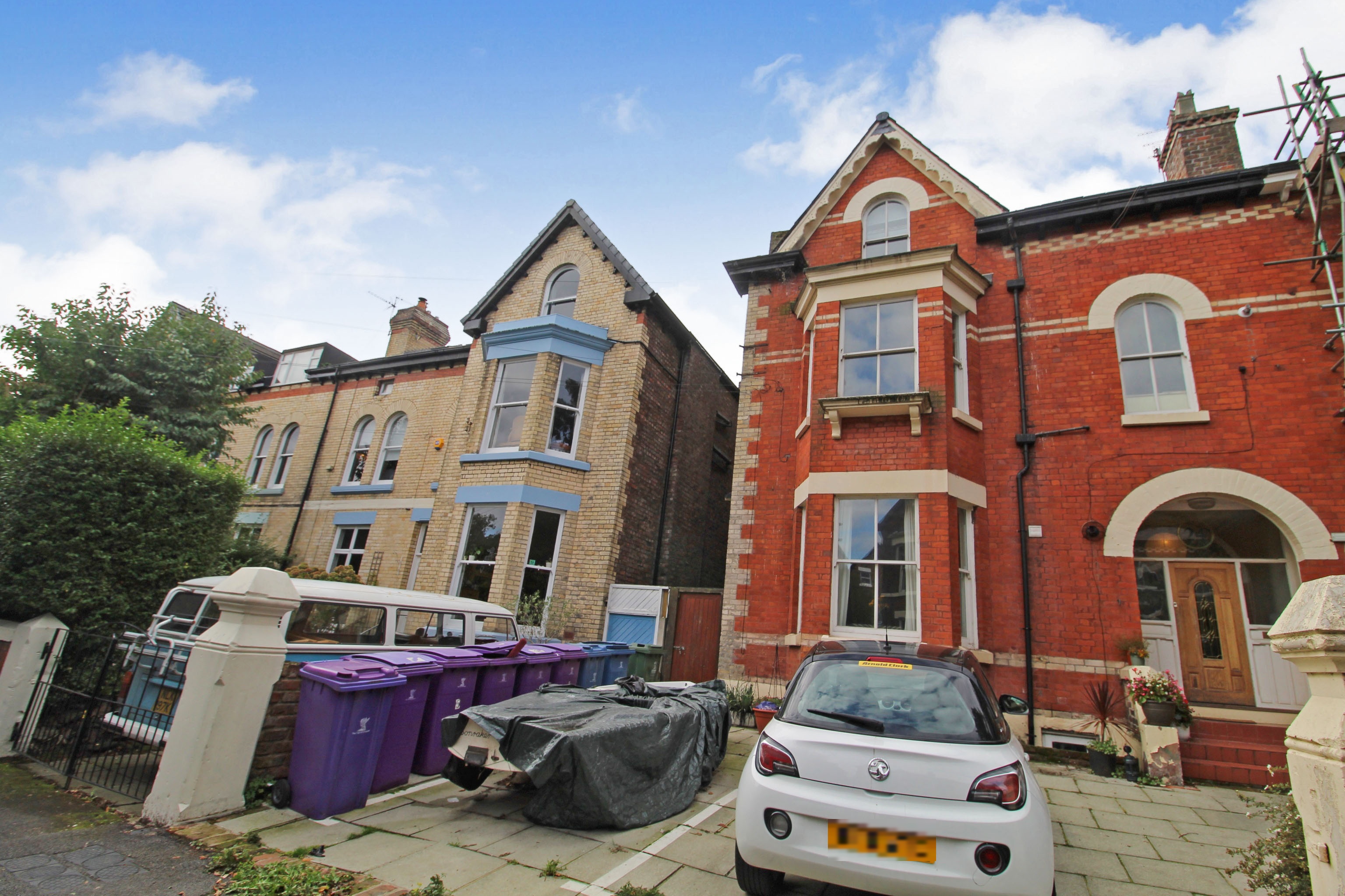 1 bedroom ground floor flat for sale in Waverley Road, Liverpool, L17 8UB