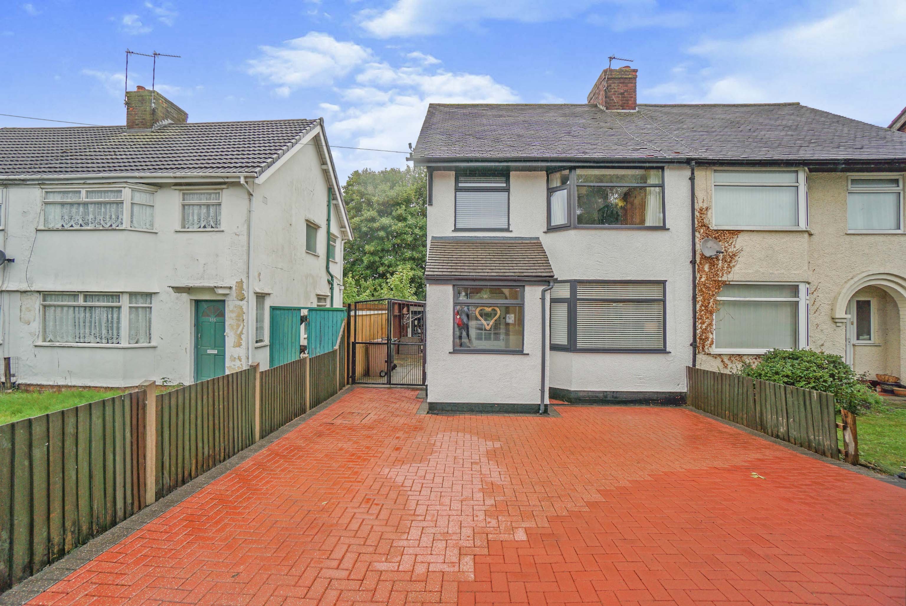 3 bedroom semidetached house for sale in Fishers Lane, Pensby, CH61 8SB