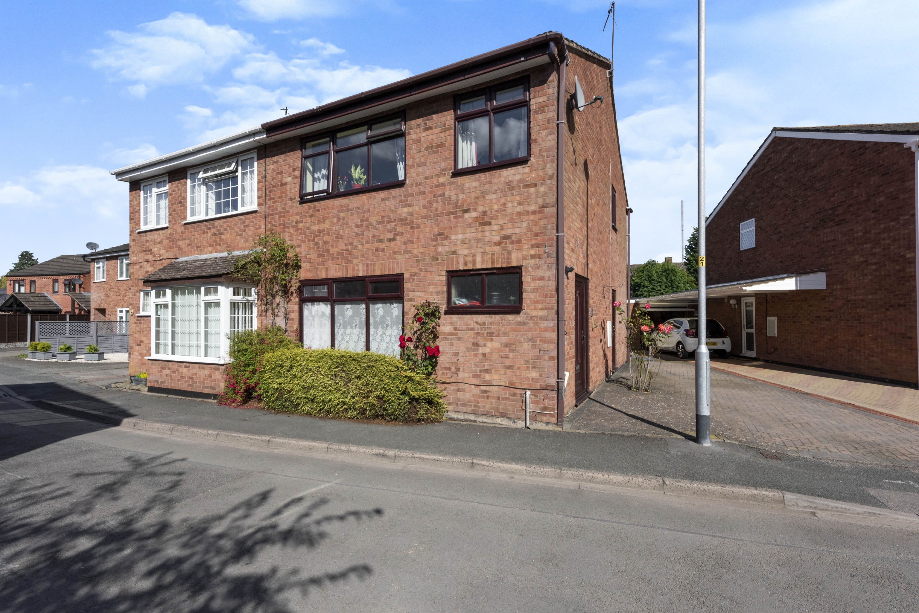 3 bedroom semidetached house for sale in School Road,, Wychbold