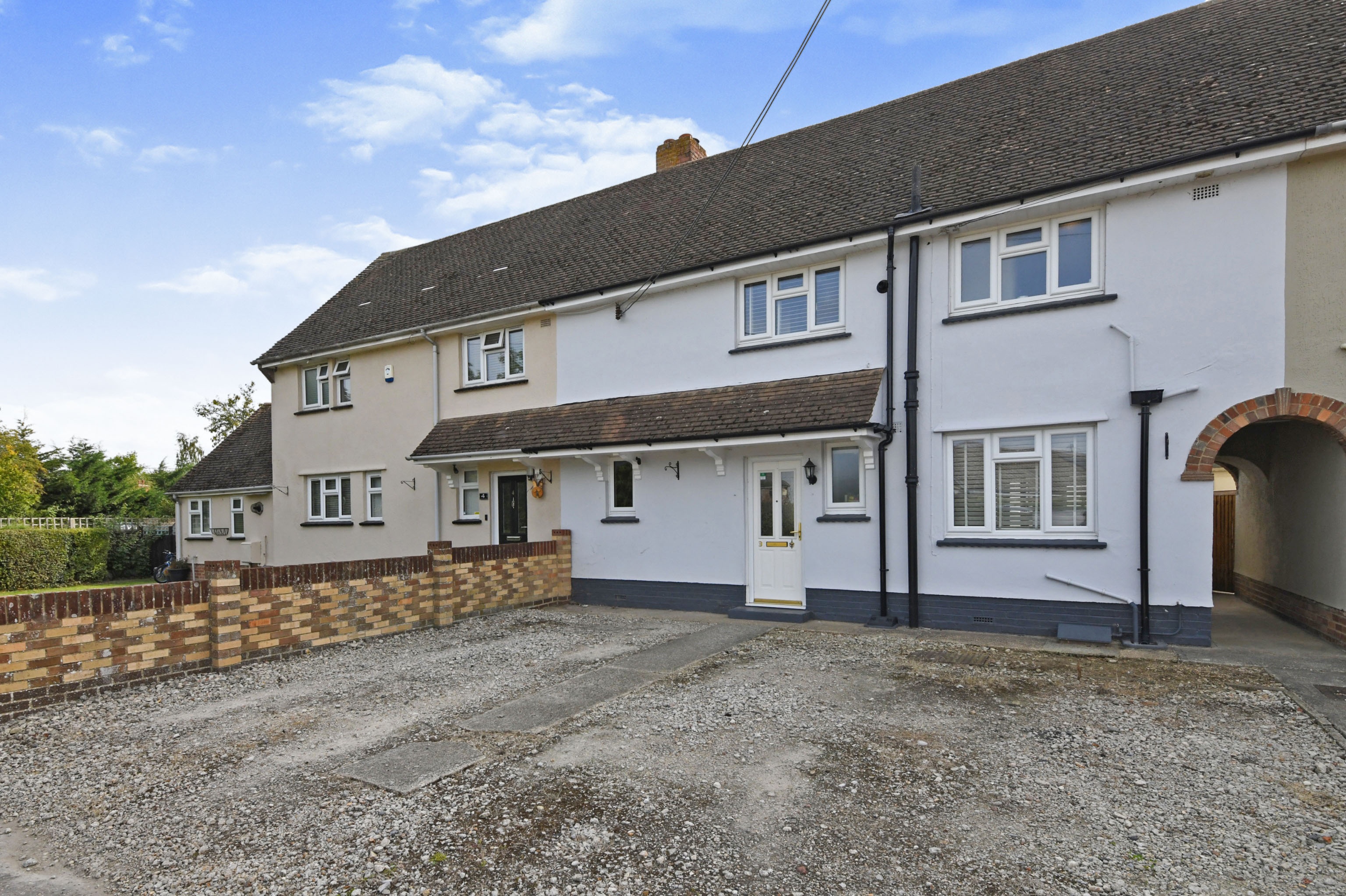 3 bedroom terraced house for sale in Homefield Way, Braintree, CM77 8HX