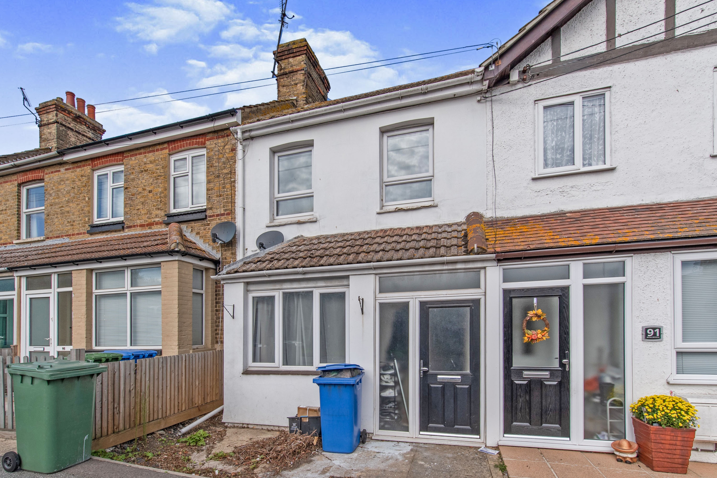 2 bedroom terraced house for sale in Barton Hill Drive, Sheerness, ME12 3ND