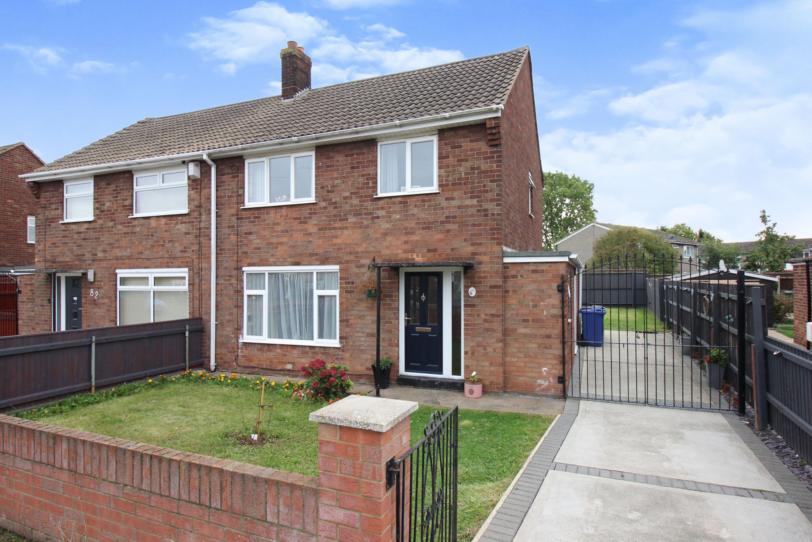 3 bedroom semidetached house for sale in Pilgrim Avenue, Immingham