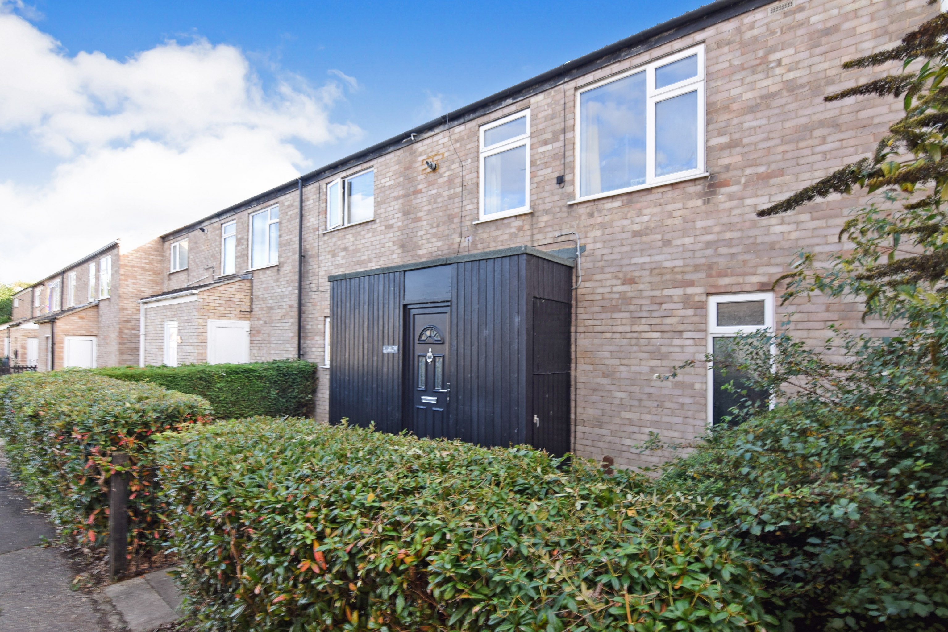 3 bedroom terraced house for sale in Eyrescroft, Peterborough, PE3 8EX