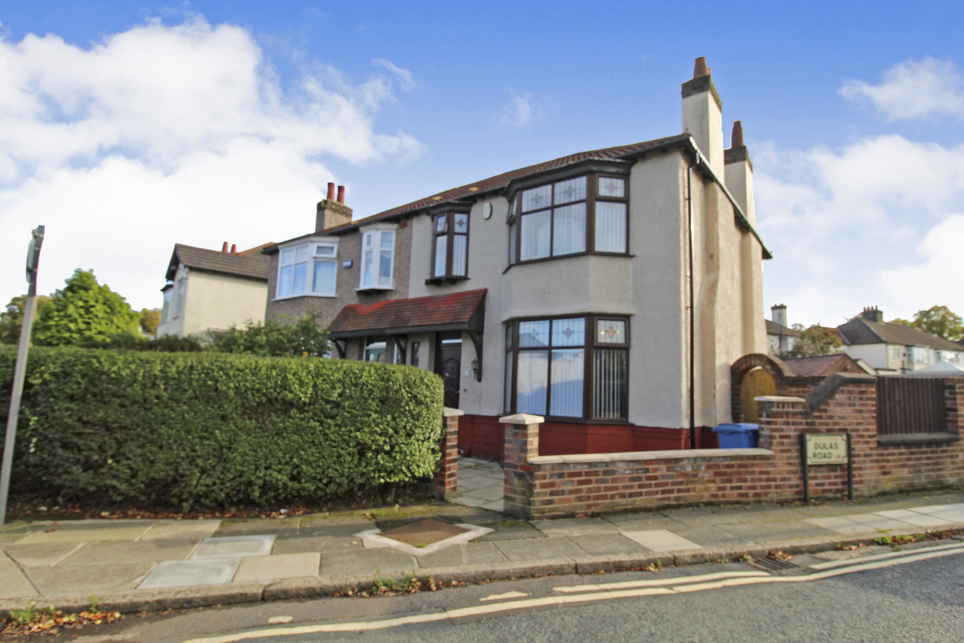 3 bedroom semidetached house for sale in Woolton Road, Liverpool, L15 6TH
