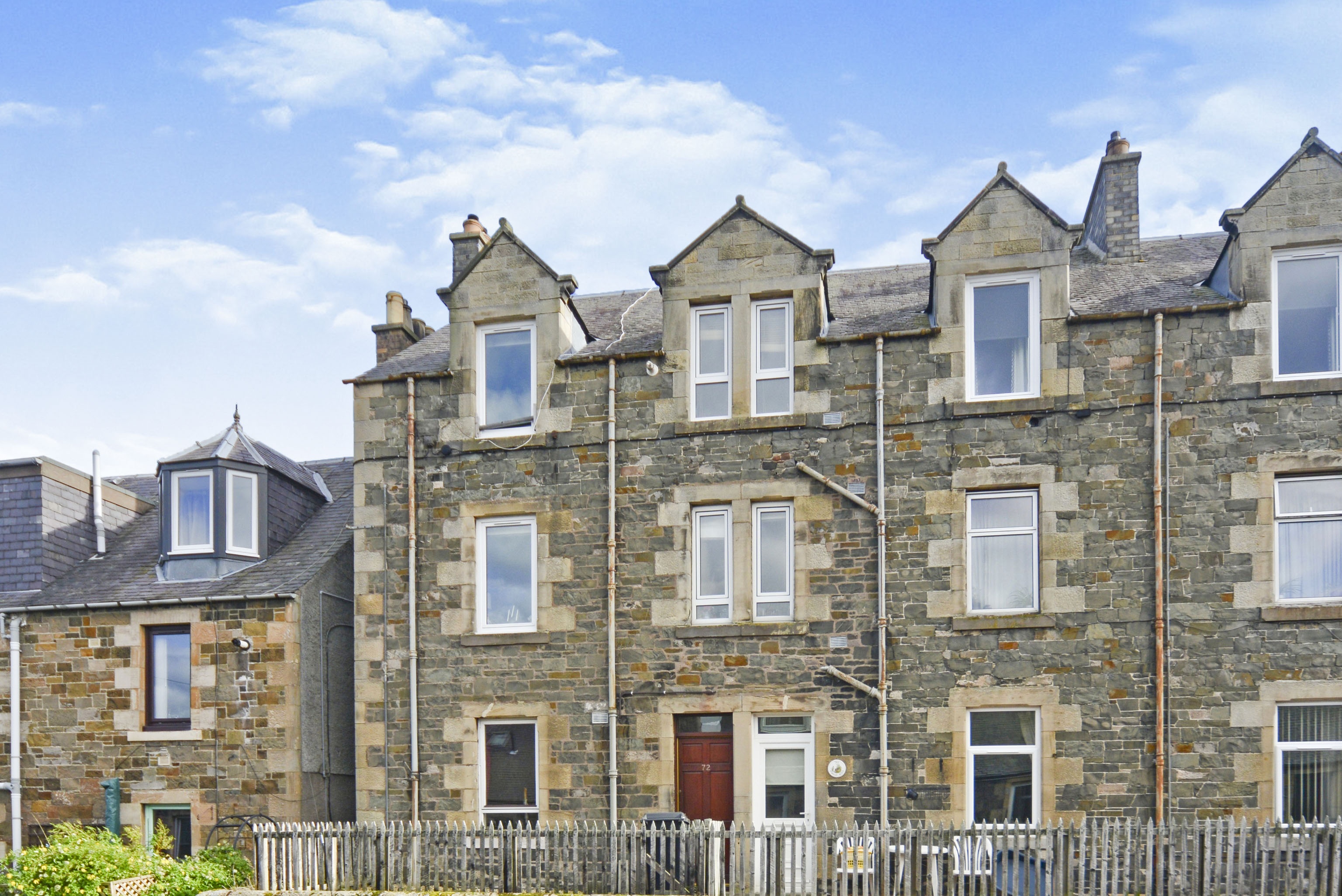 1 bedroom ground floor flat for sale in Forest Road, Selkirk, TD7 5DG