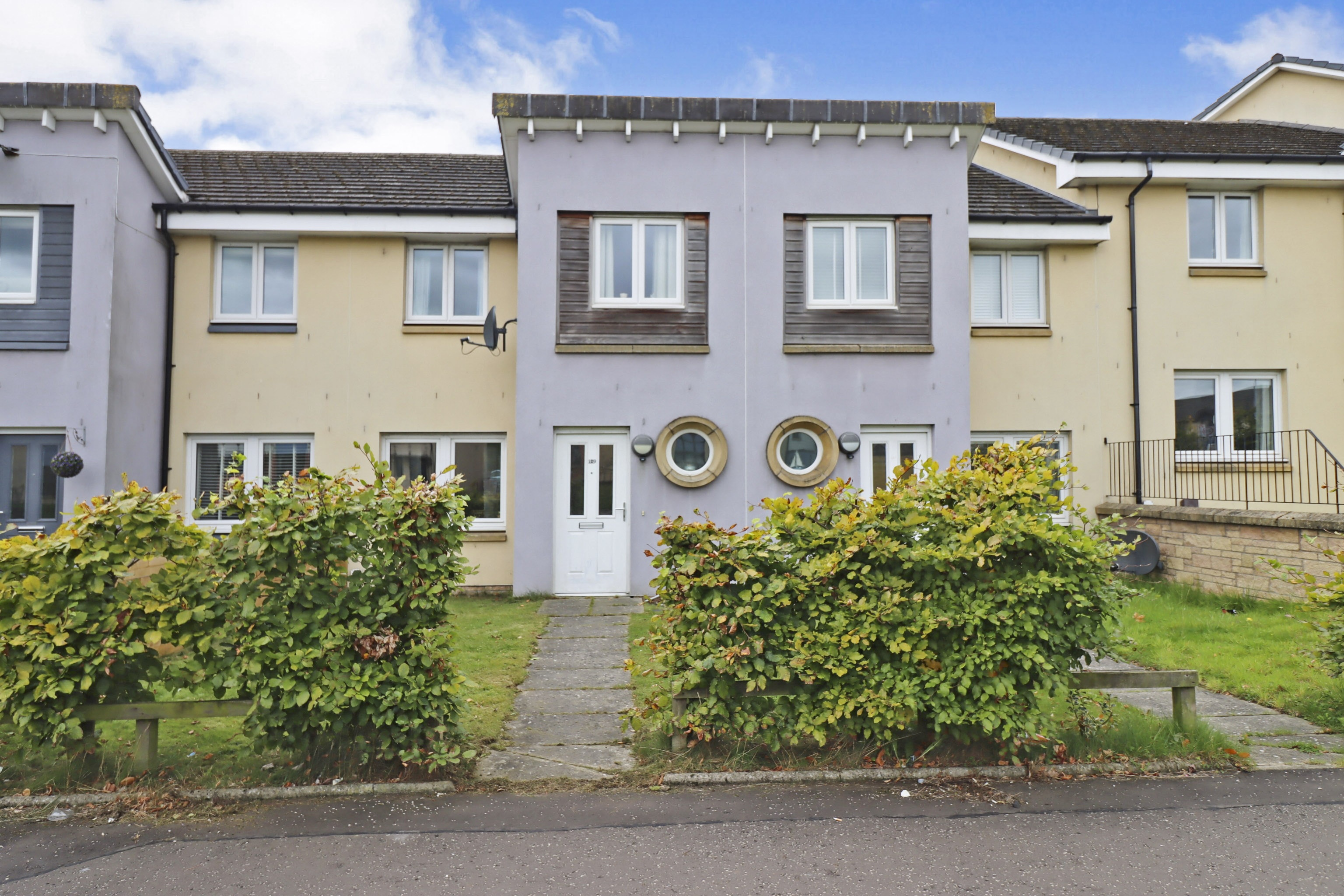 3 bedroom terraced house for sale in Linburn Road, Dunfermline, KY11 4FB